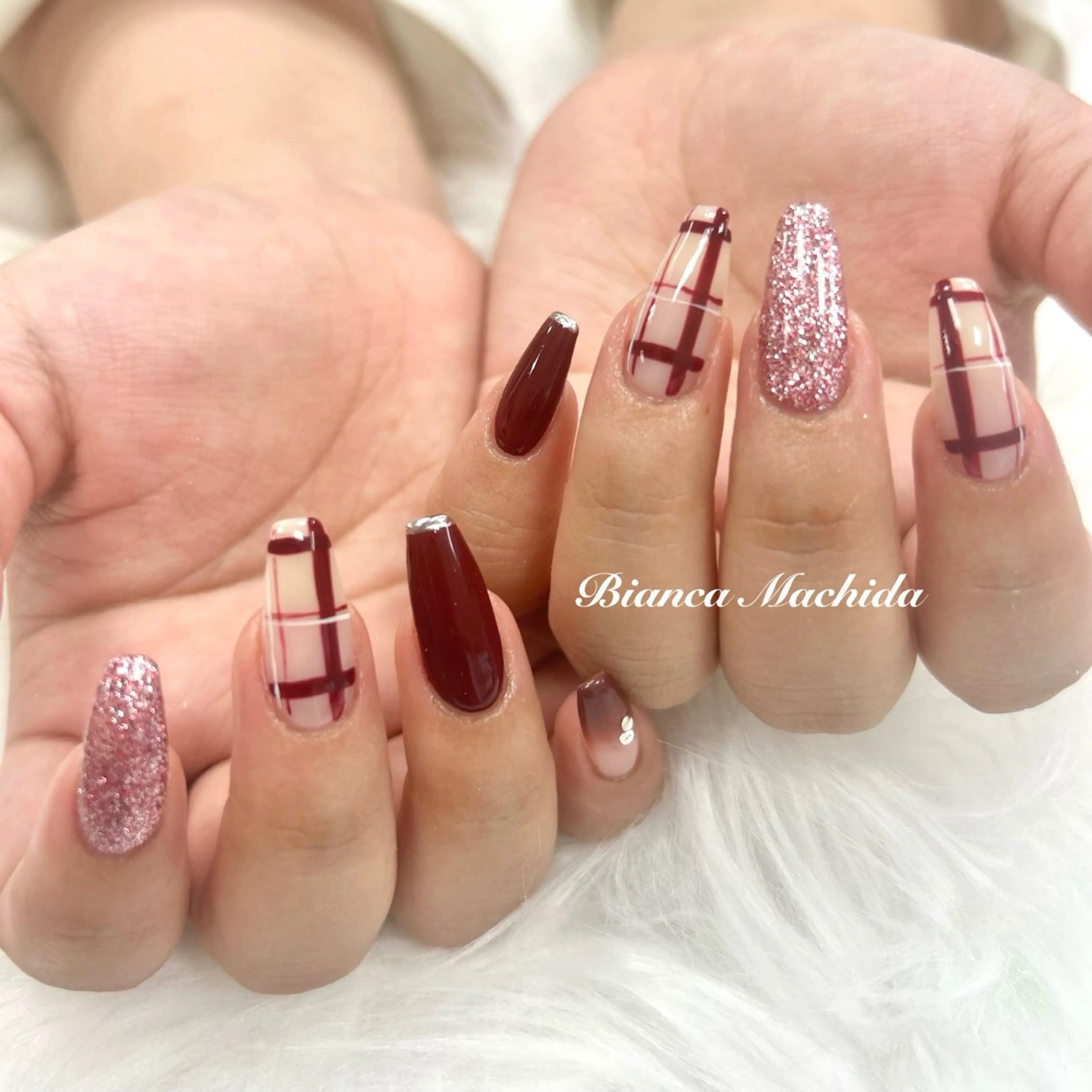 ネイル ハンドネイル ハンドケア Bianca 🪽 Nakajimaのネイルデザイン