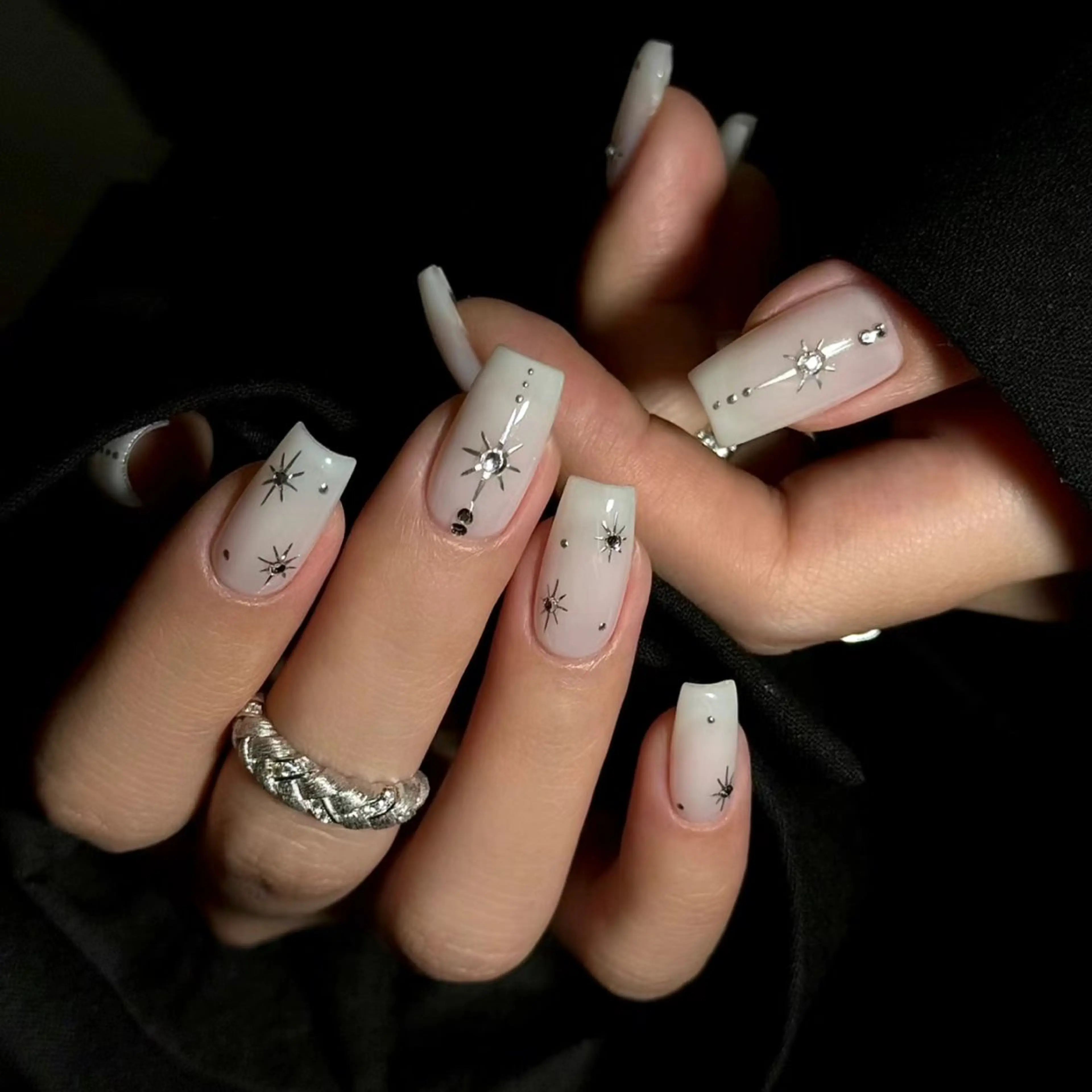 ネイル ハンドネイル BLinLin nail salonのネイルデザイン