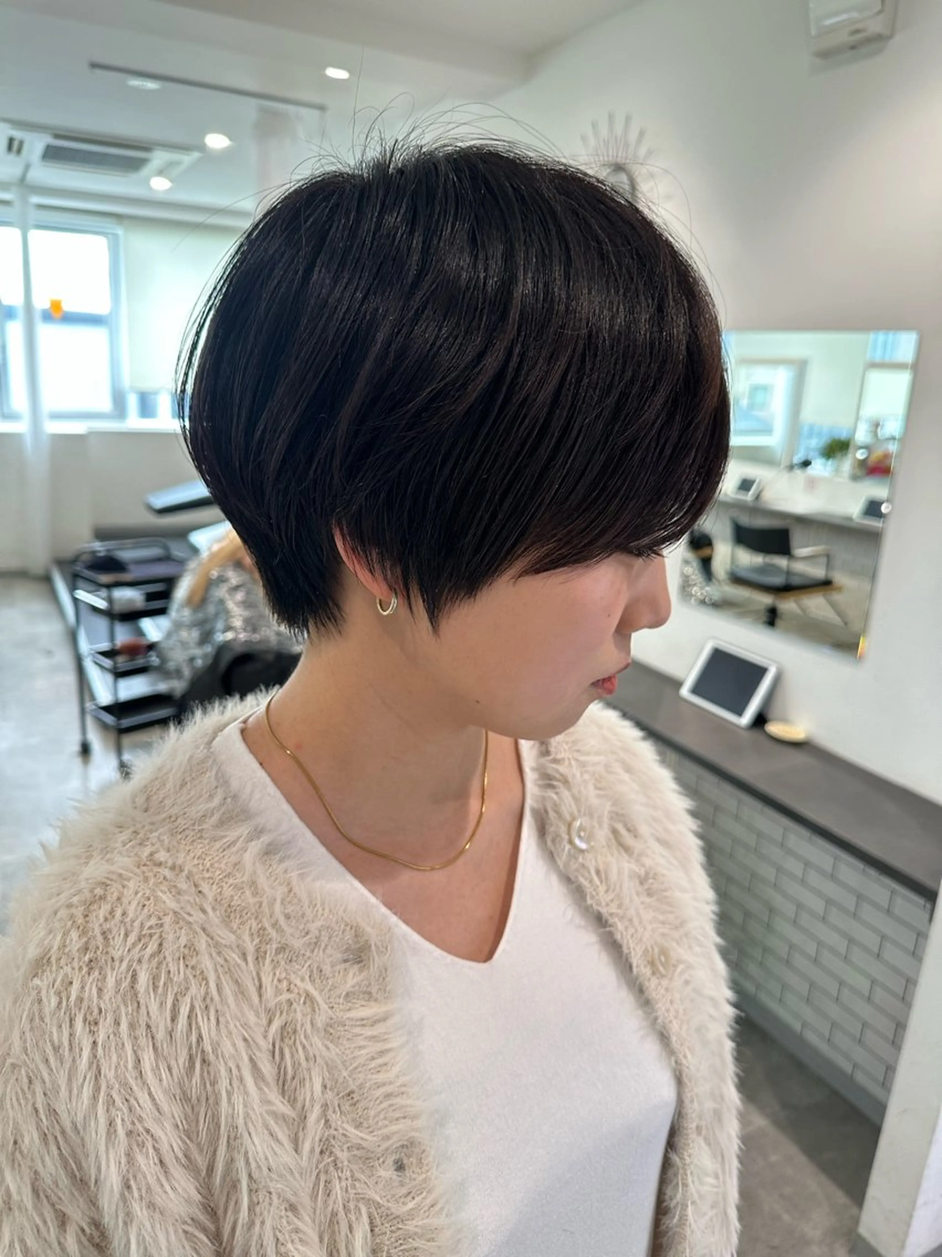 ショート ショートボブ ボブ ハイライト 髪質改善 レイヤーカット カット ヘアカラー JIL BLAN 京都のヘアスタイル