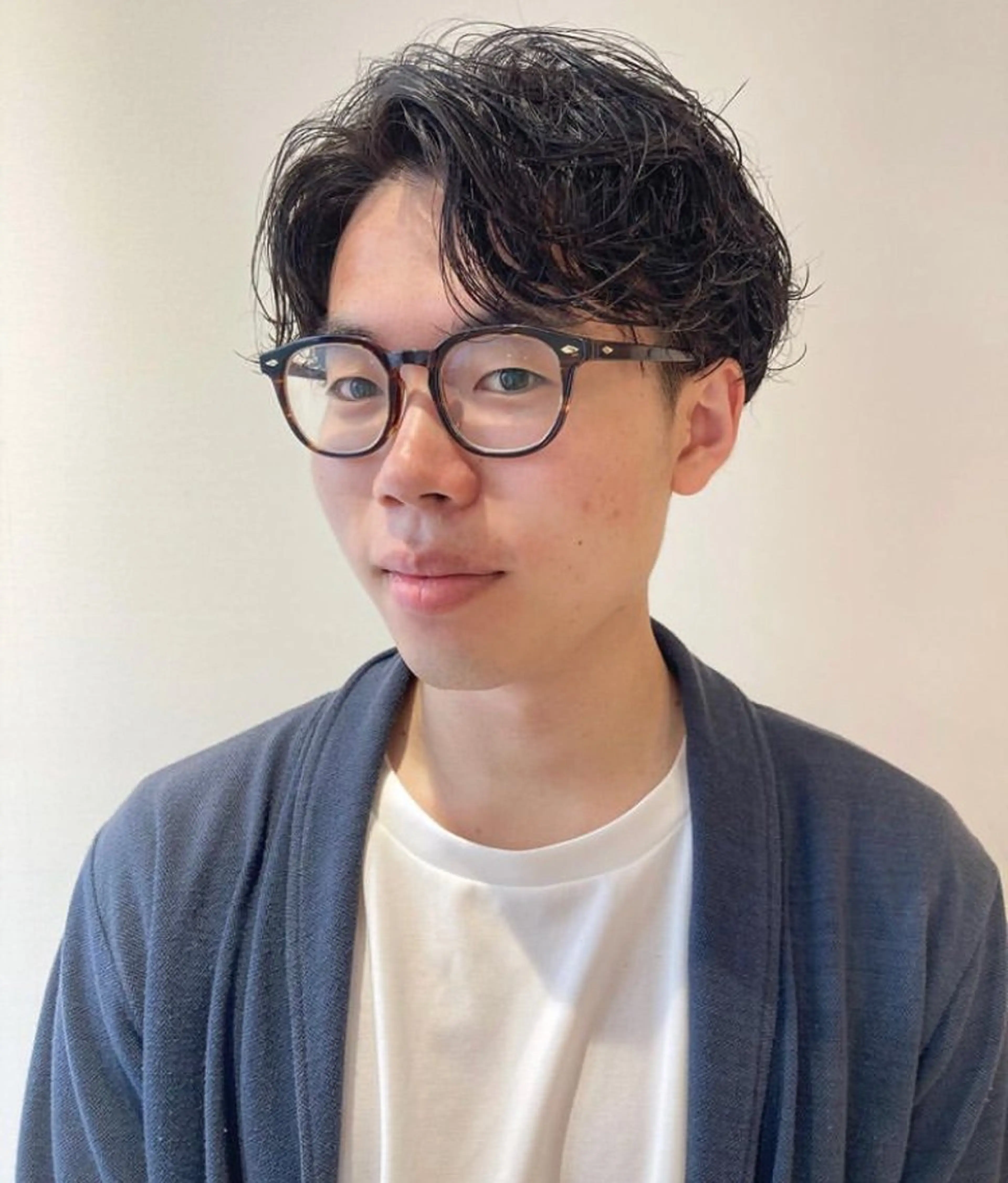 ショート パーマ メンズ メンズパーマ icie所属・大阪ヴィーガンサロン KANAKOのヘアスタイル