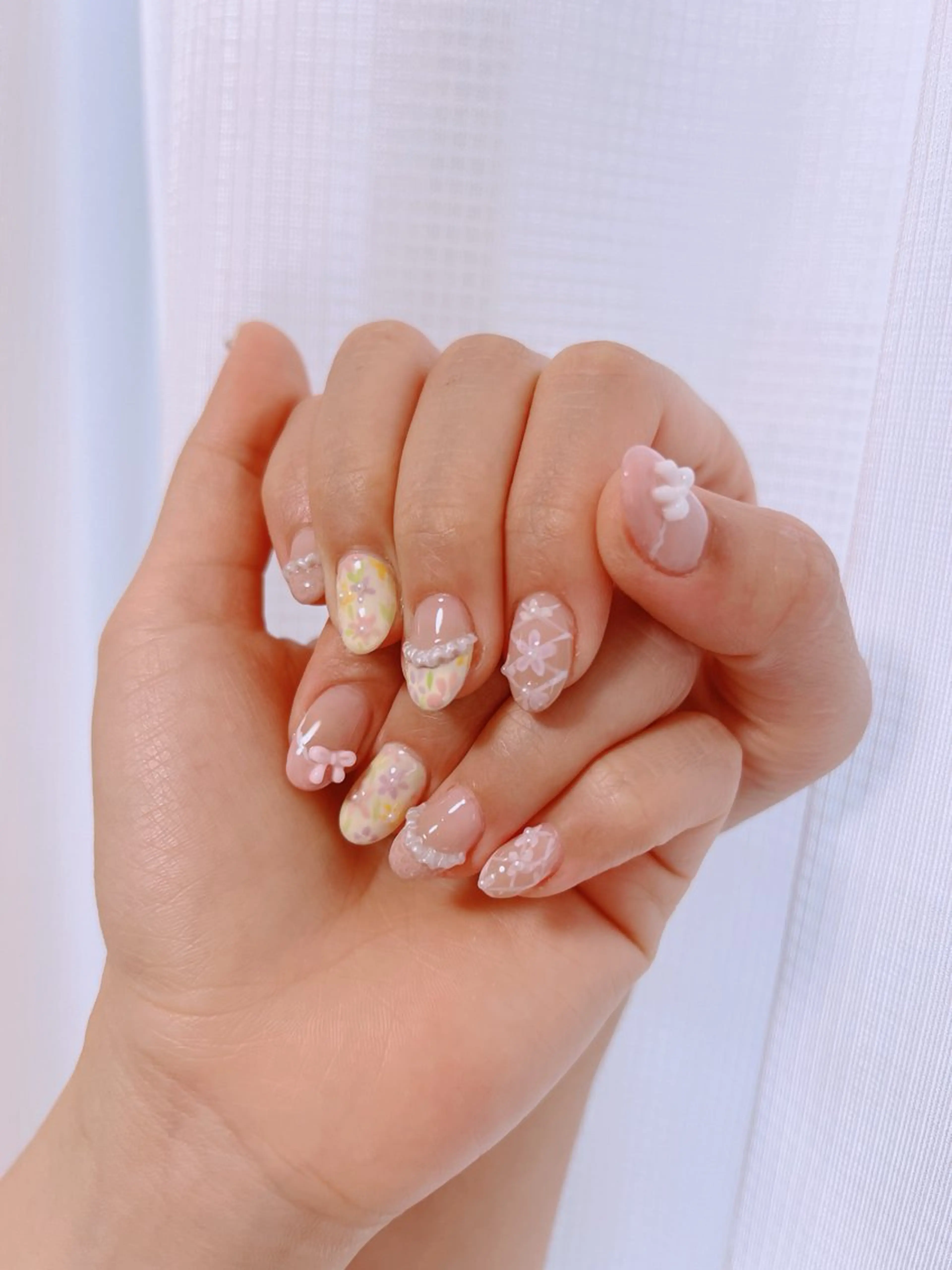 ネイル フットネイル フレンチネイル 韓国ネイル ロングネイル マグネットネイル Lee _nailのネイルデザイン