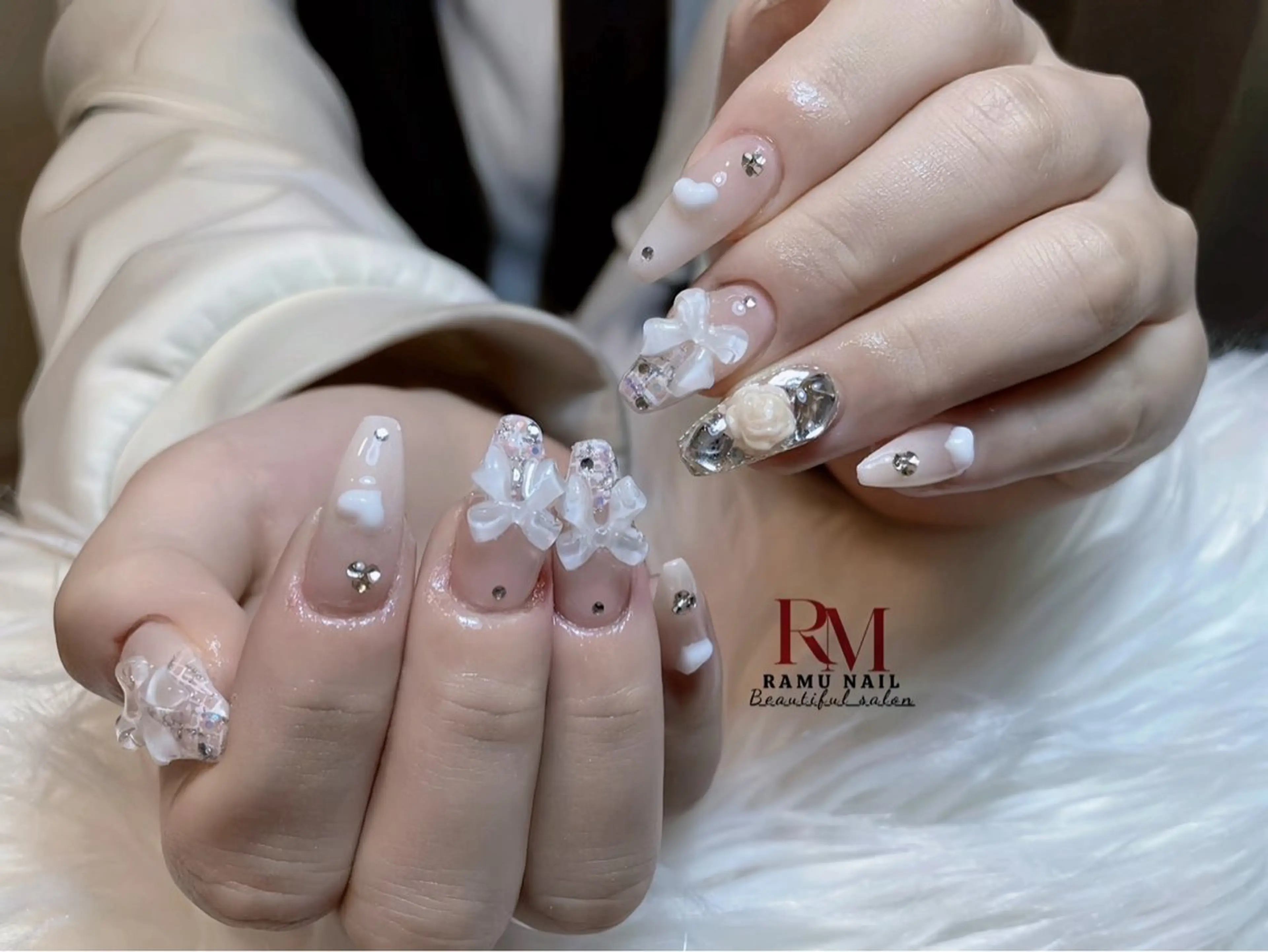 ネイル キラキラネイル マグネットネイル ミラーネイル ピンク ワンホンネイル ハンドネイル RAMU Nail 恵比寿店のネイルデザイン