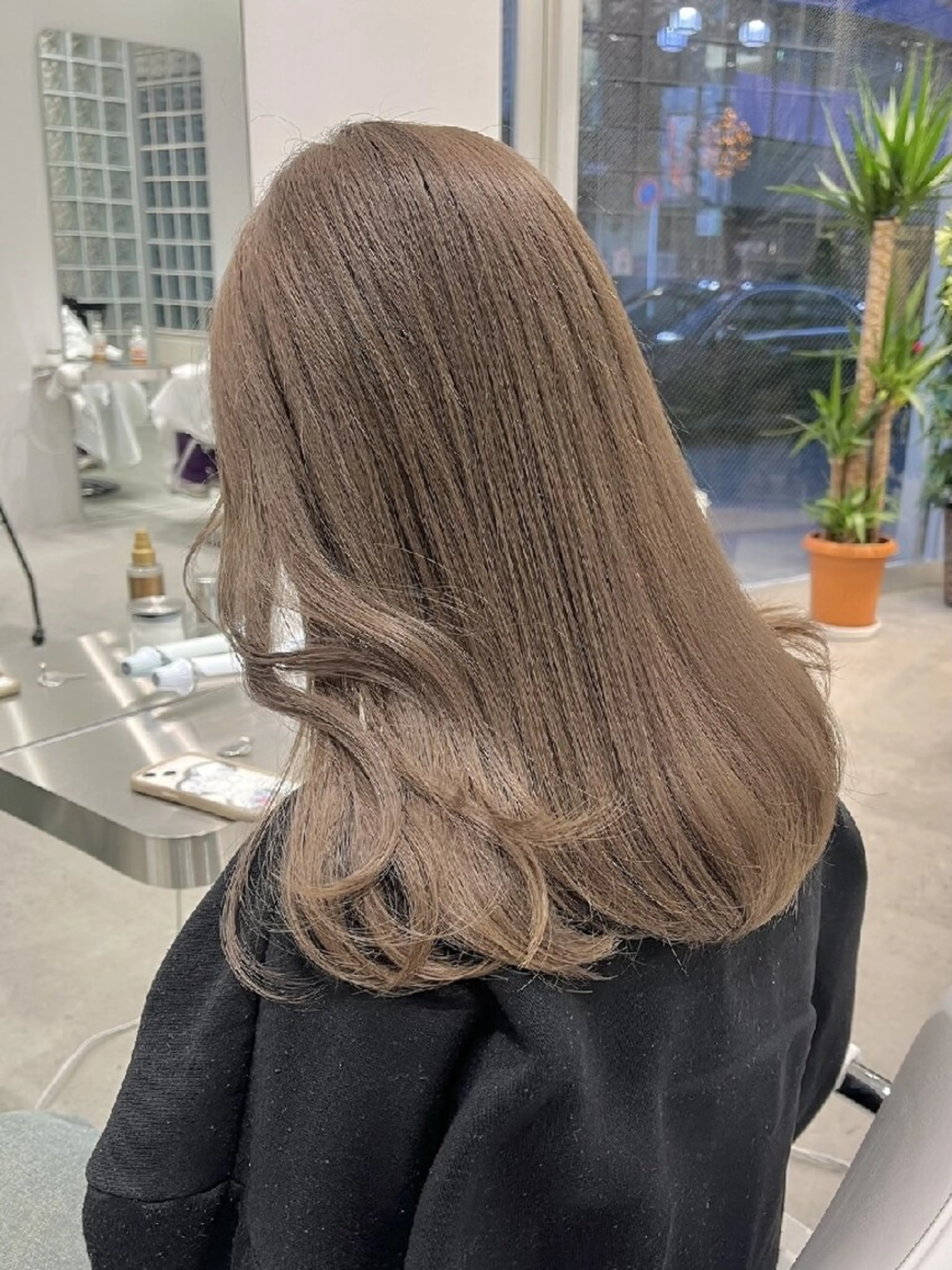 セミロング ヘアカラー [MOK京都北白川店 ]黒田蓮音のヘアスタイル