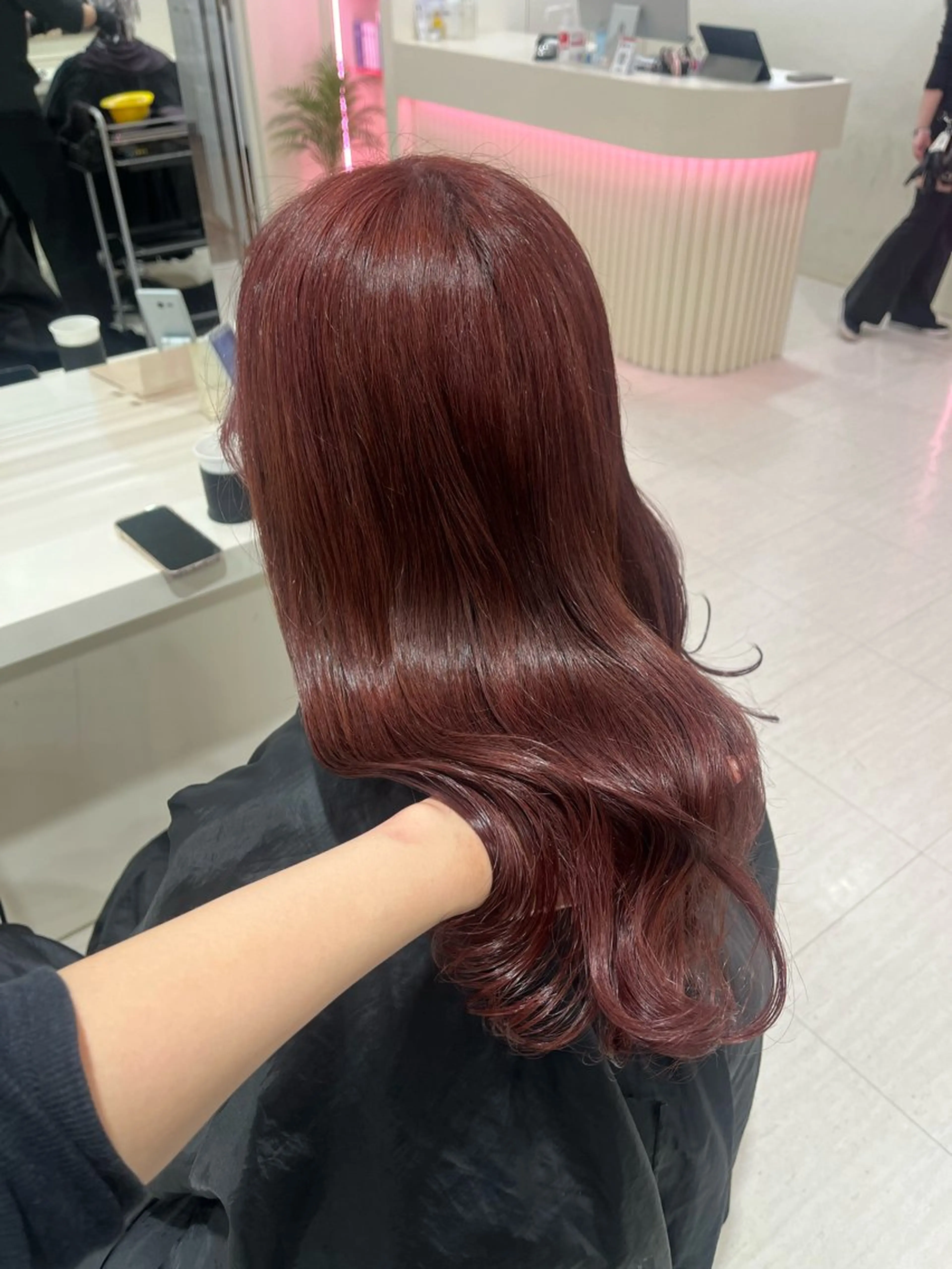 ロング カラー ブリーチ ダブルカラー ブリーチなしカラー ヘアカラー ヘアセット 大人上品ベージュ 🎀HARUNAのヘアスタイル