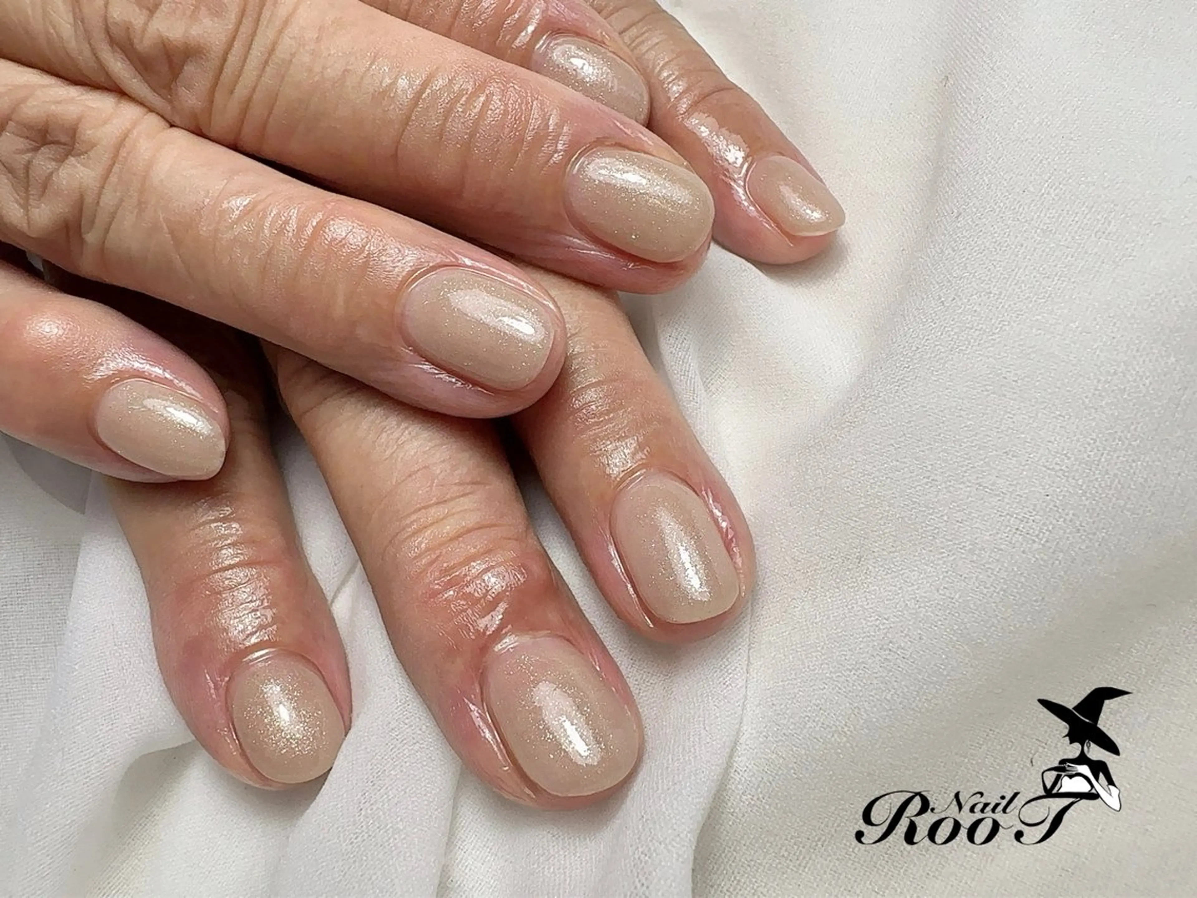 ネイル ワンカラーネイル ハンドネイル RooT Nailのネイルデザイン