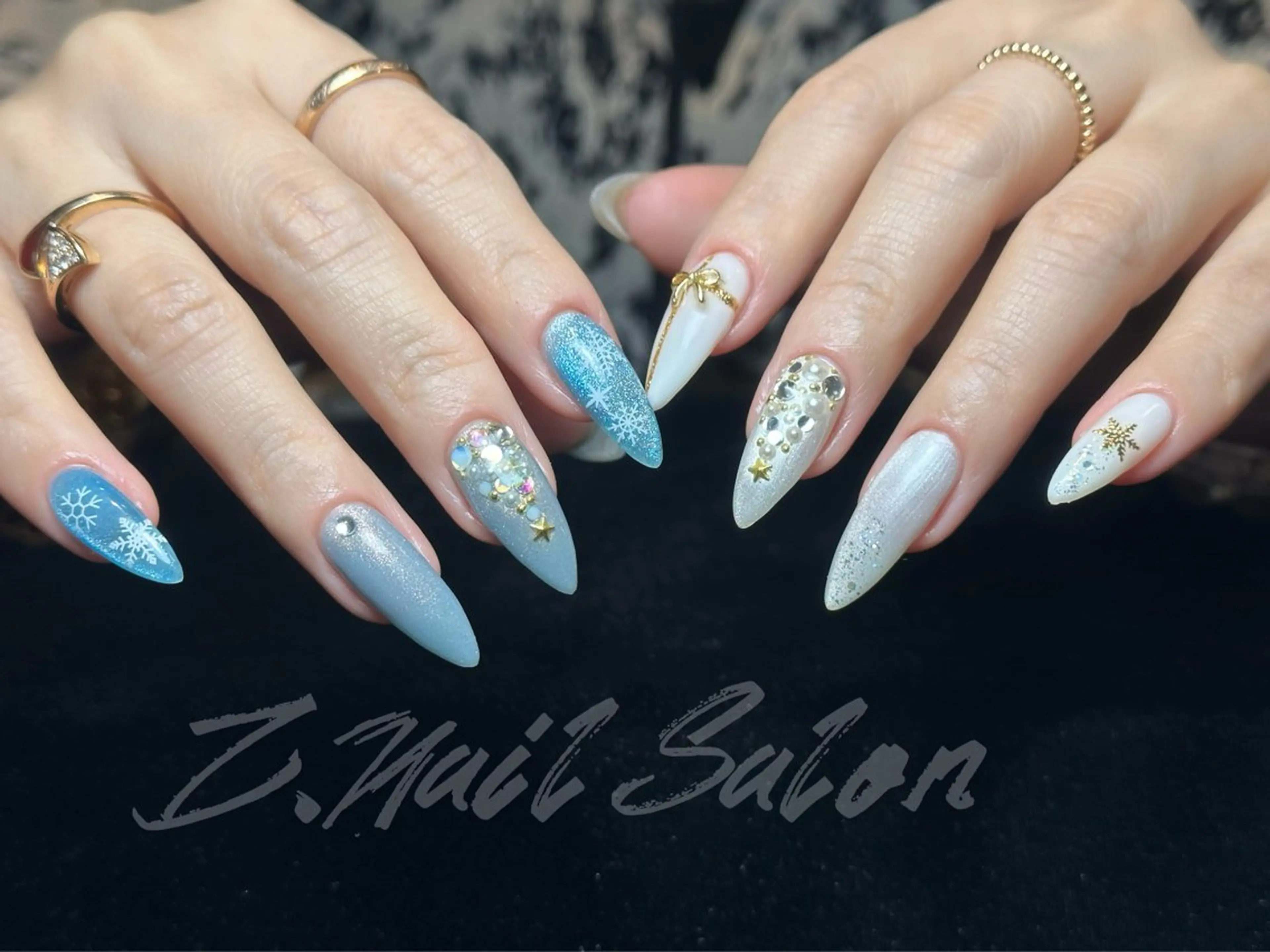 ネイル 冬ネイル クリスマス Z.Nail Salonのネイルデザイン