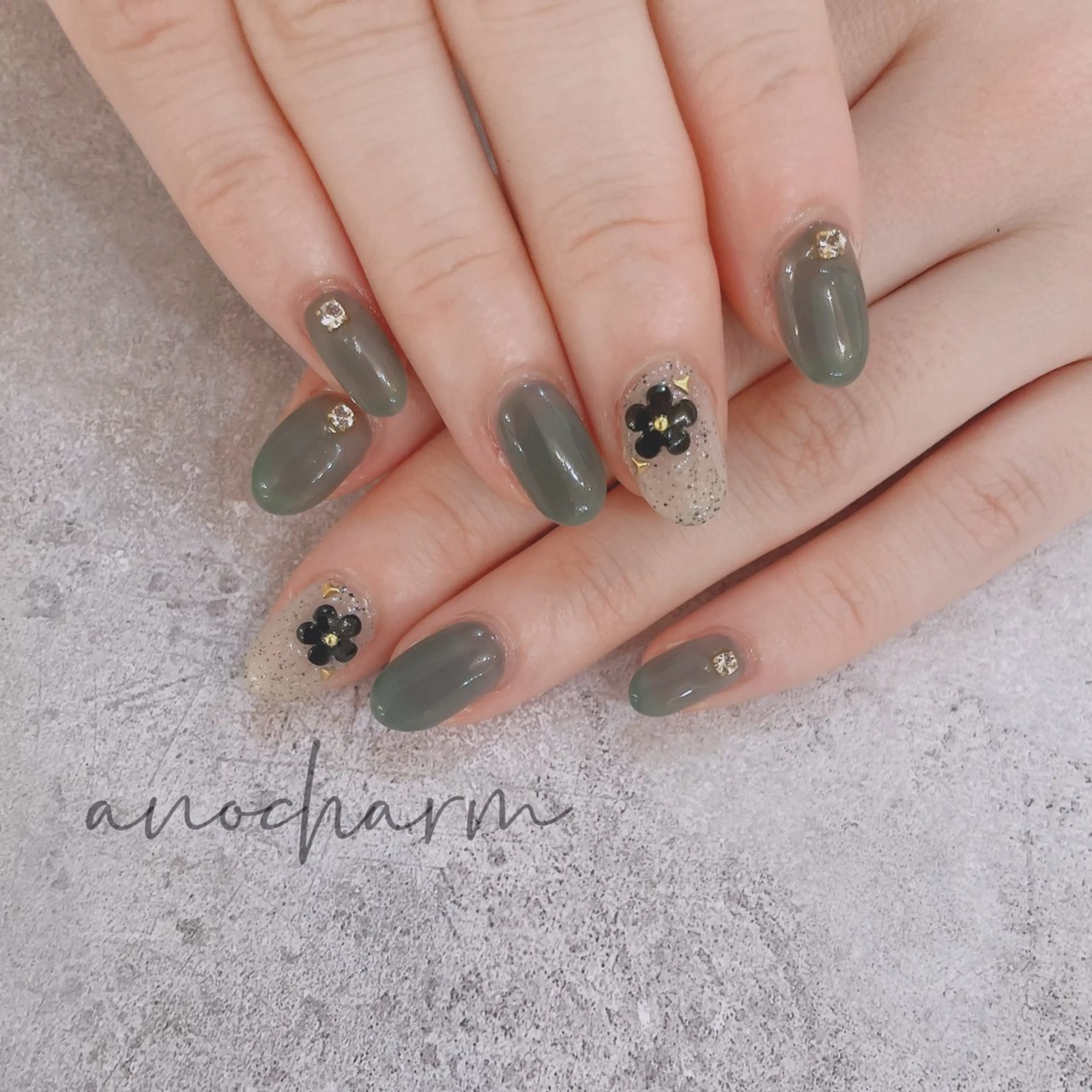 ネイル ハンドネイル anocharm by Royd.所属・anocharm _annaのマツエク・マツパデザイン