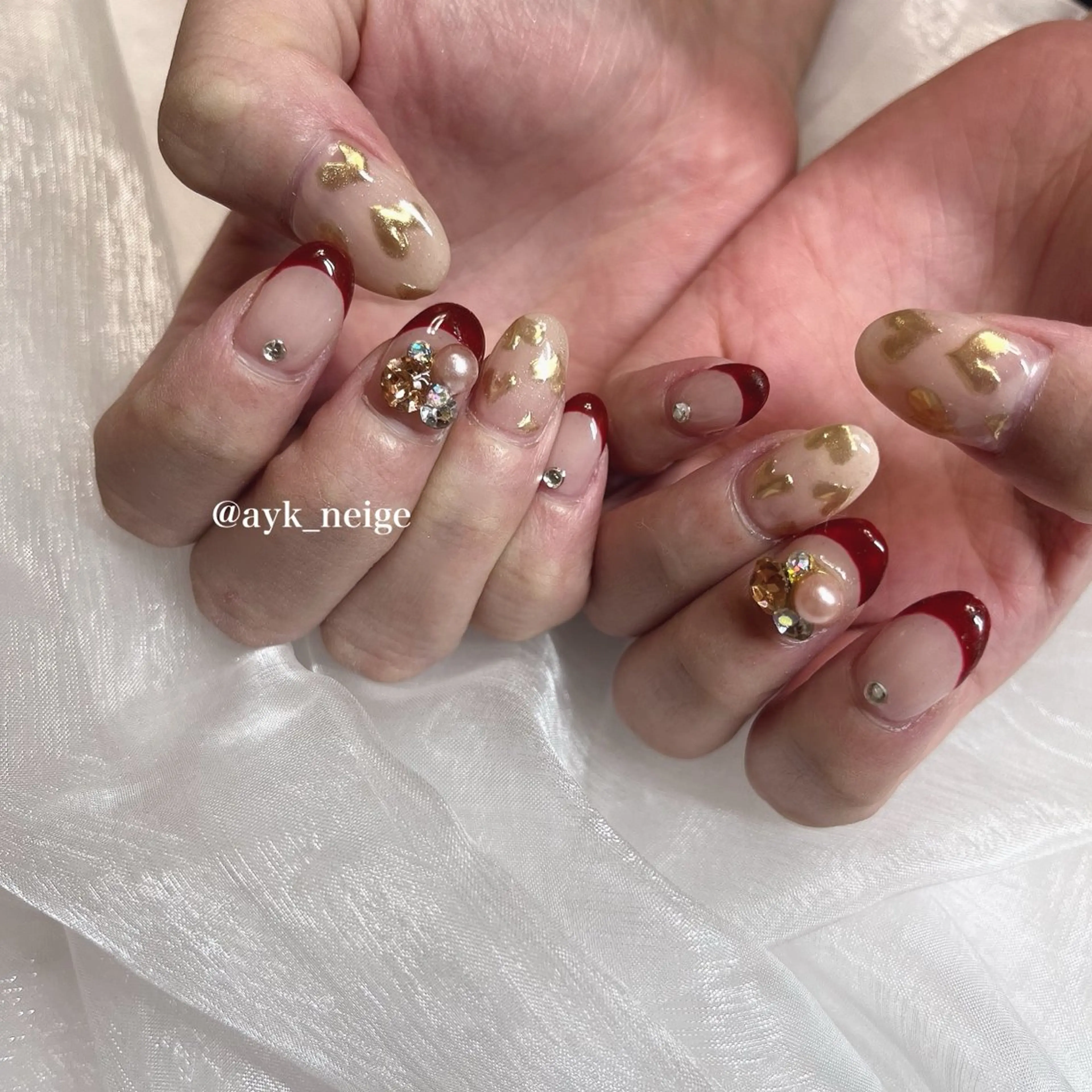 ネイル フットネイル キラキラネイル 韓国ネイル リボン n'eige nail所属・大谷 綾香のネイルデザイン