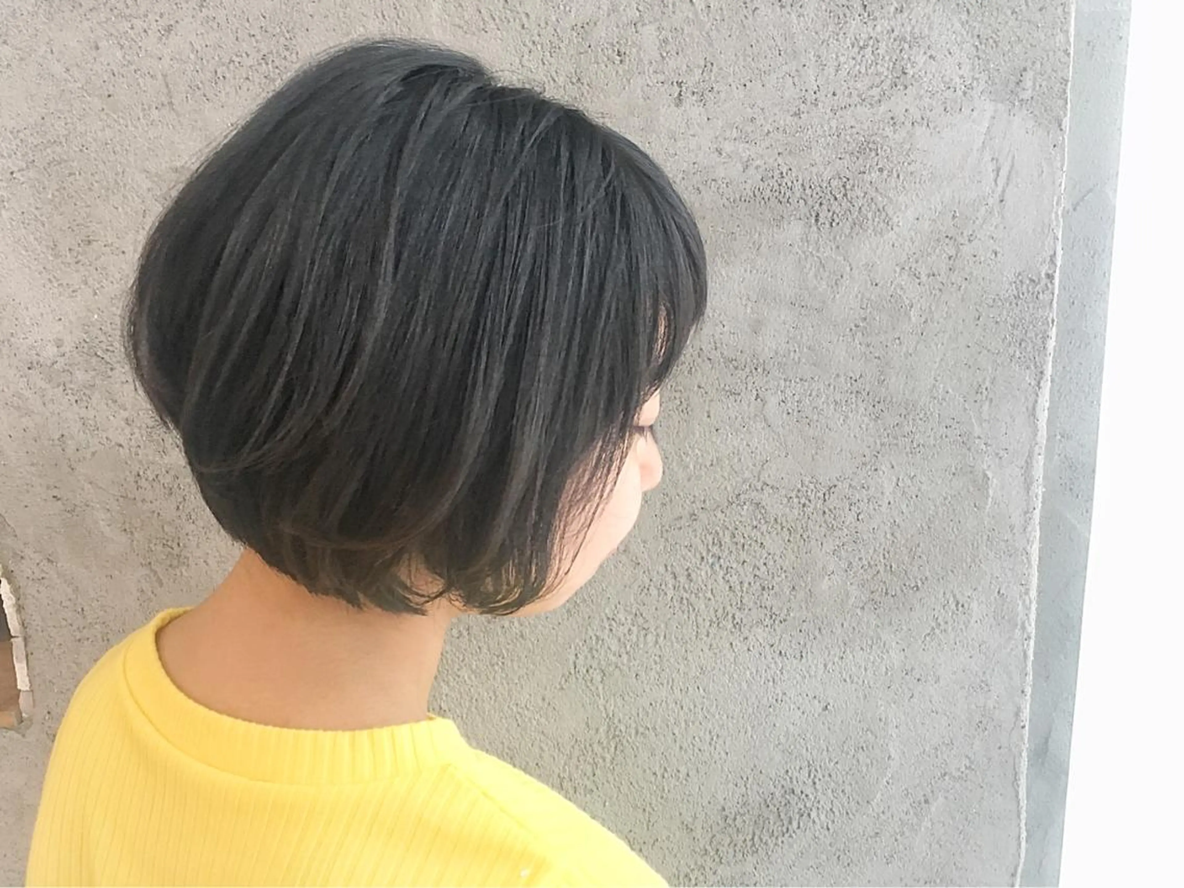ショート パーマ ストレートパーマ EMANON天神所属・Hitomi Ezakiのヘアスタイル