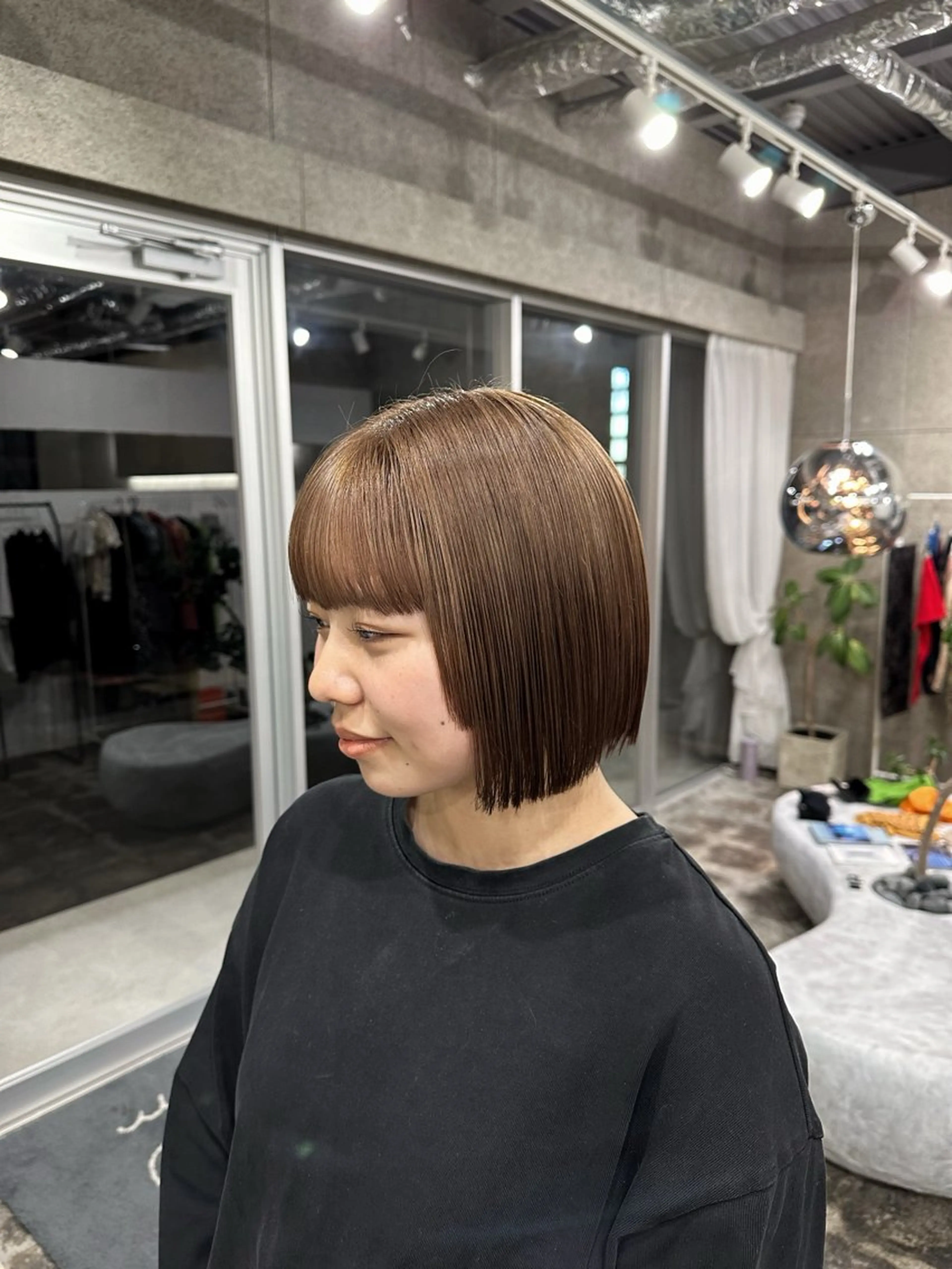 ミディアム Iwama momokaのヘアスタイル