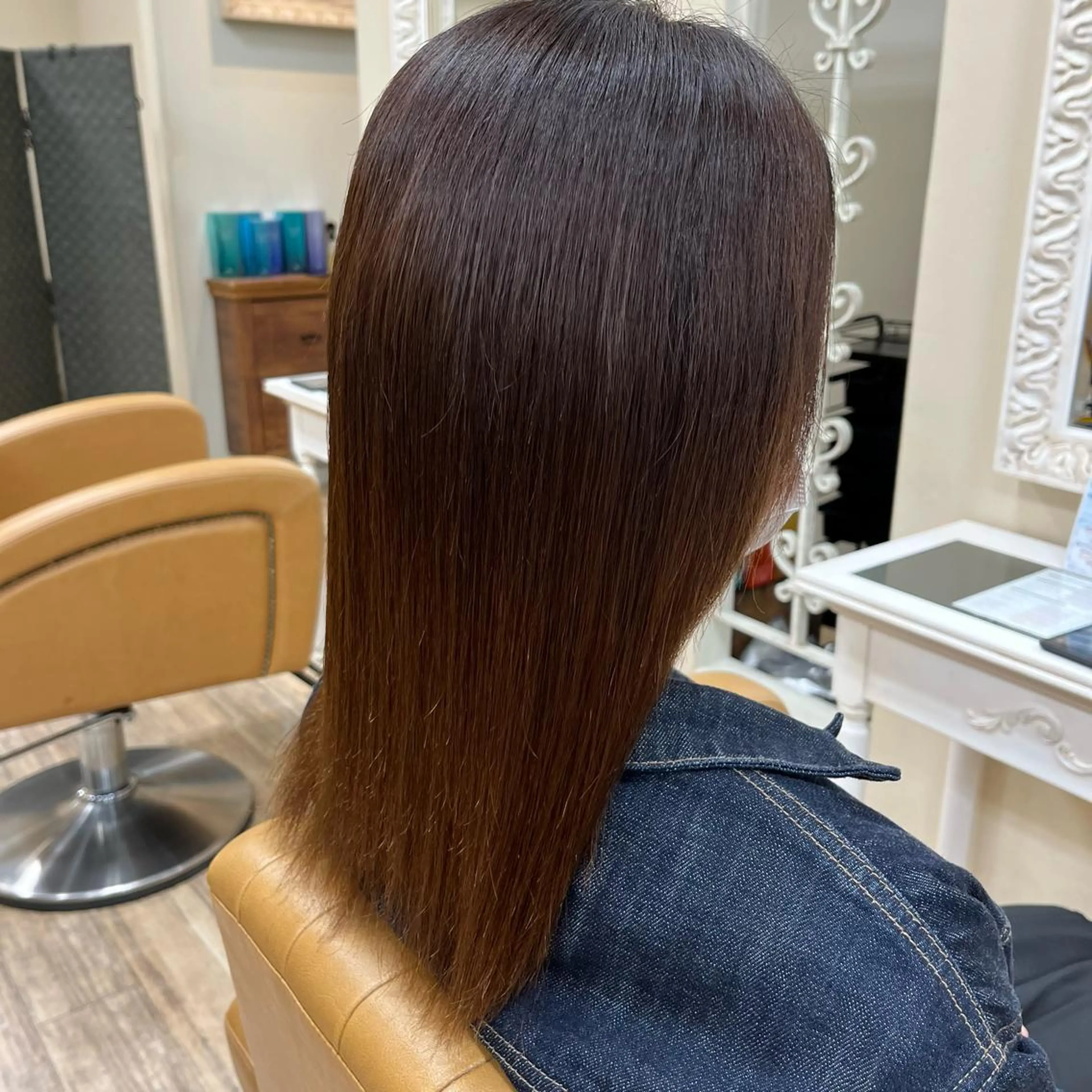 ロング 髪質改善 トリートメント 宮城 歩果のマツエク・マツパデザイン