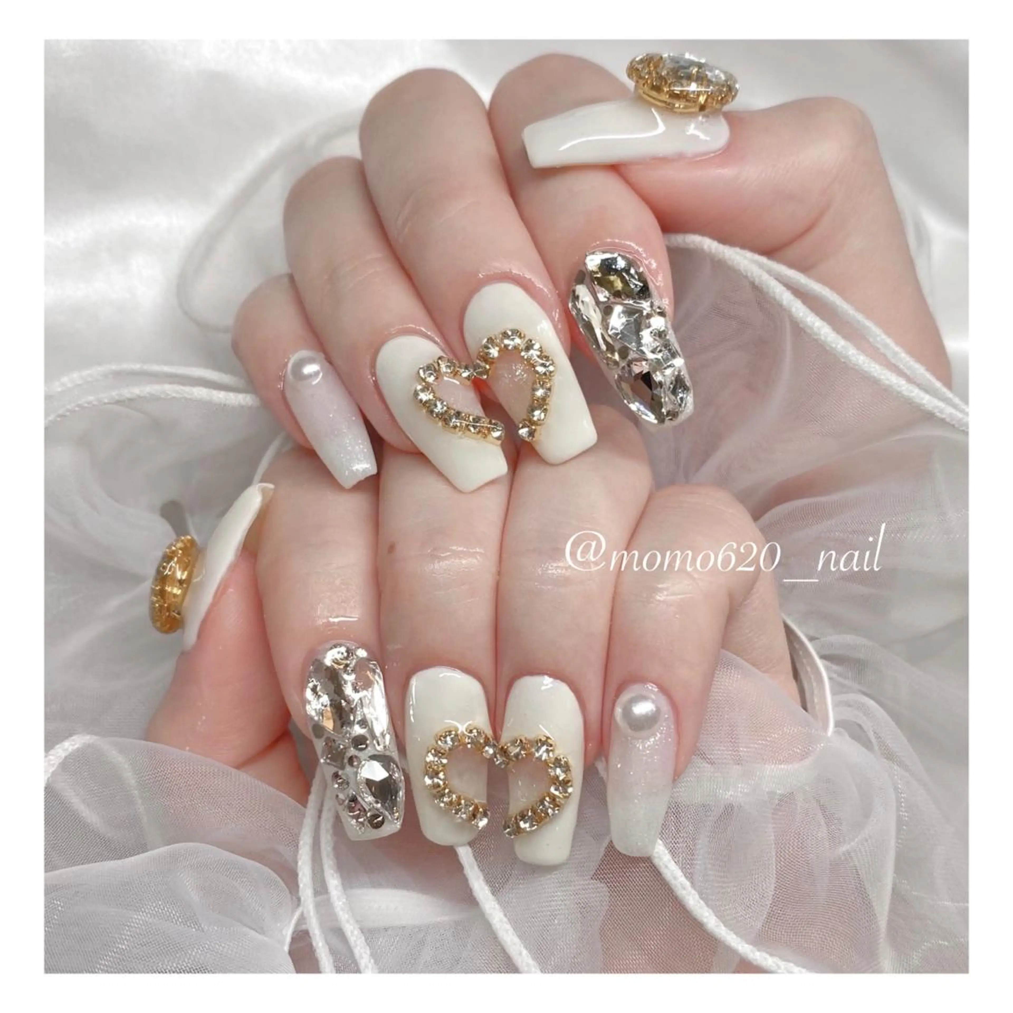 ネイル ハート nailsalon moca 堀江店所属・moca堀江店 momokaのネイルデザイン