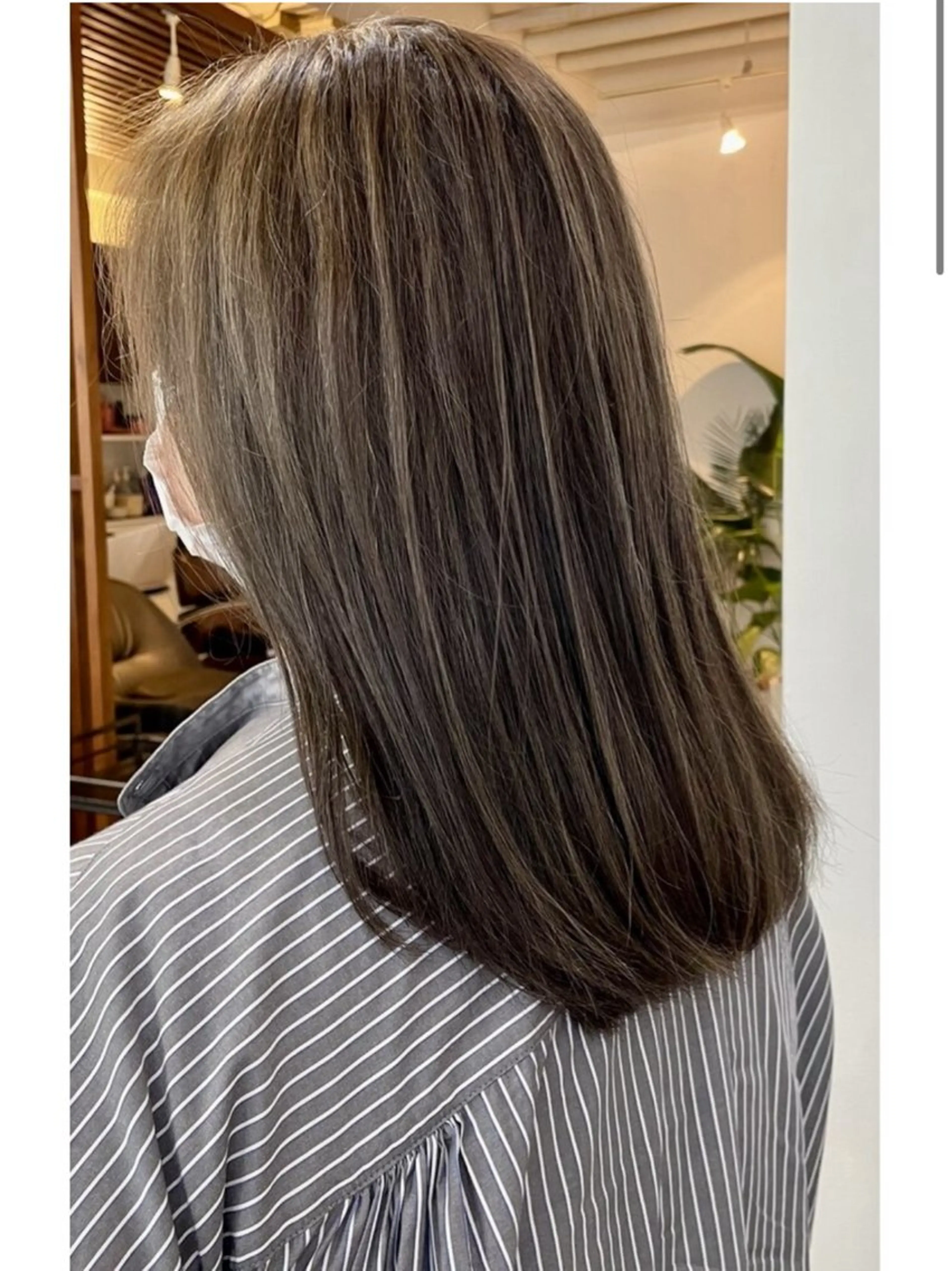 ロング カラー Heart's 白髪ぼかし/脱白髪染め/ショートボブ/髪質改善専門サロン 表参道【ハーツ】所属・白髪ぼかし 進藤恭市のヘアスタイル