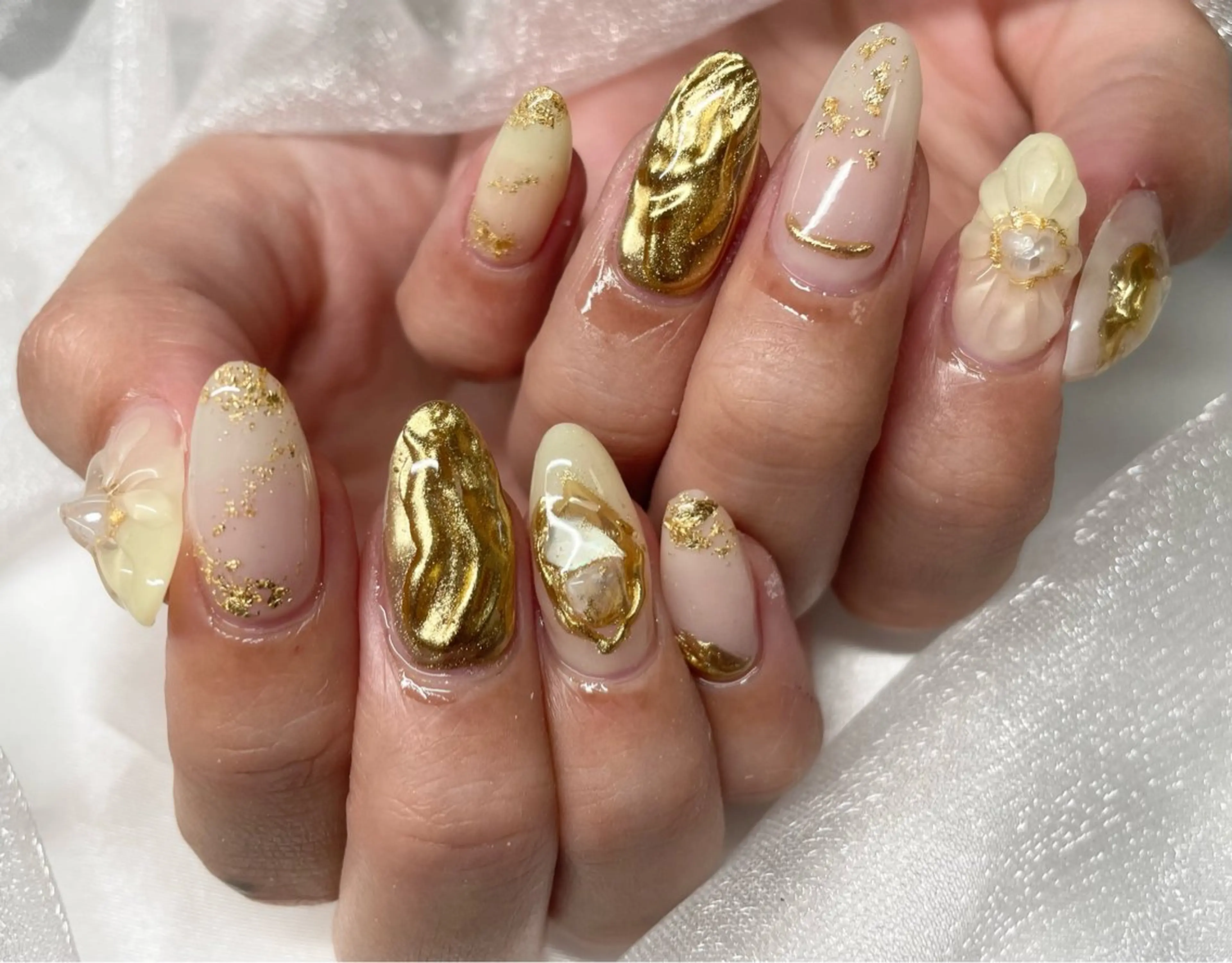 ネイル ハンドネイル Roi〈ロワ〉 Minakoのネイルデザイン