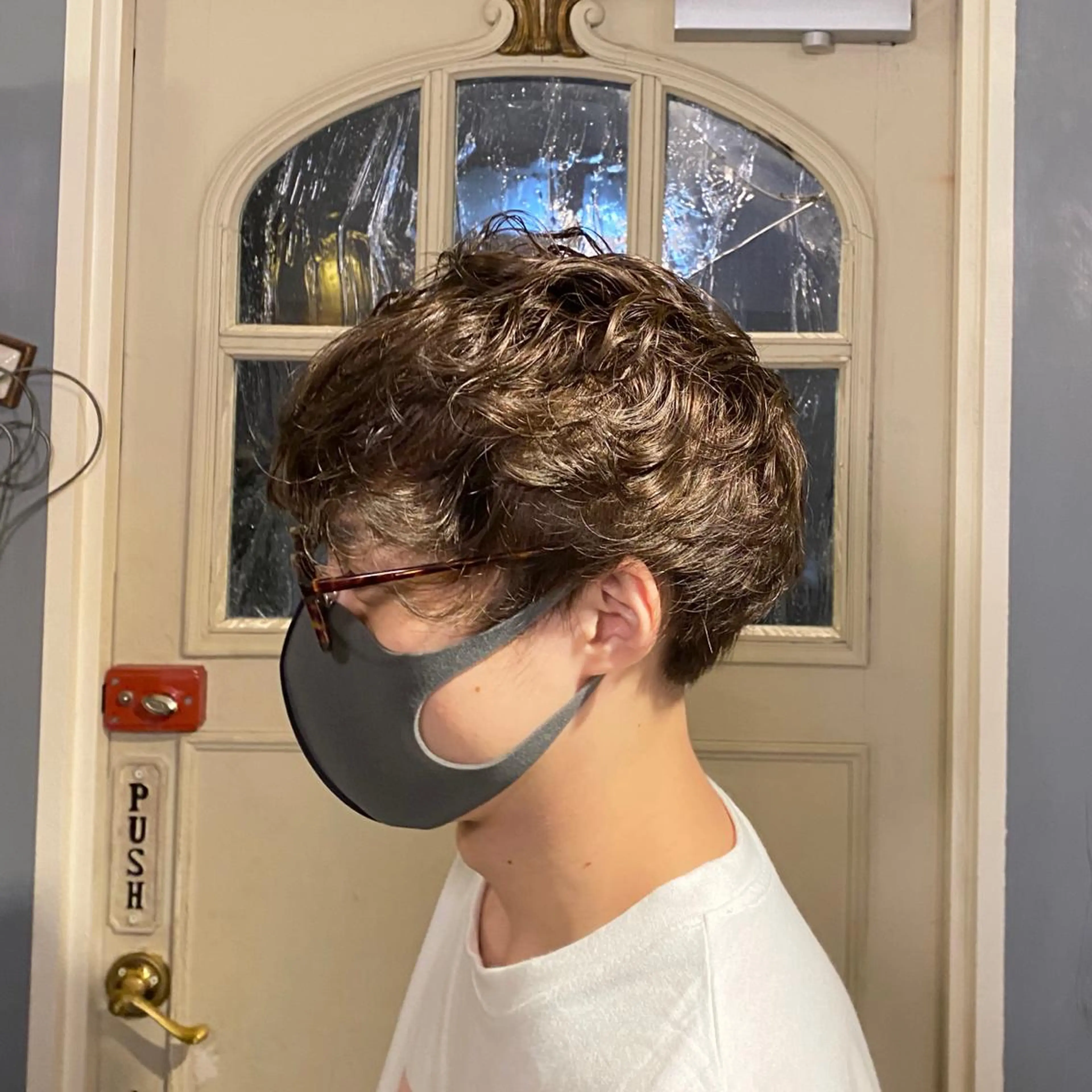 ミディアム パーマ メンズ ミディアムパーマ メンズブリーチ マッシュ メンズパーマ スパイラルパーマ カット パーマ ヘッドスパ BRITS 渡辺 菜々子のヘアスタイル