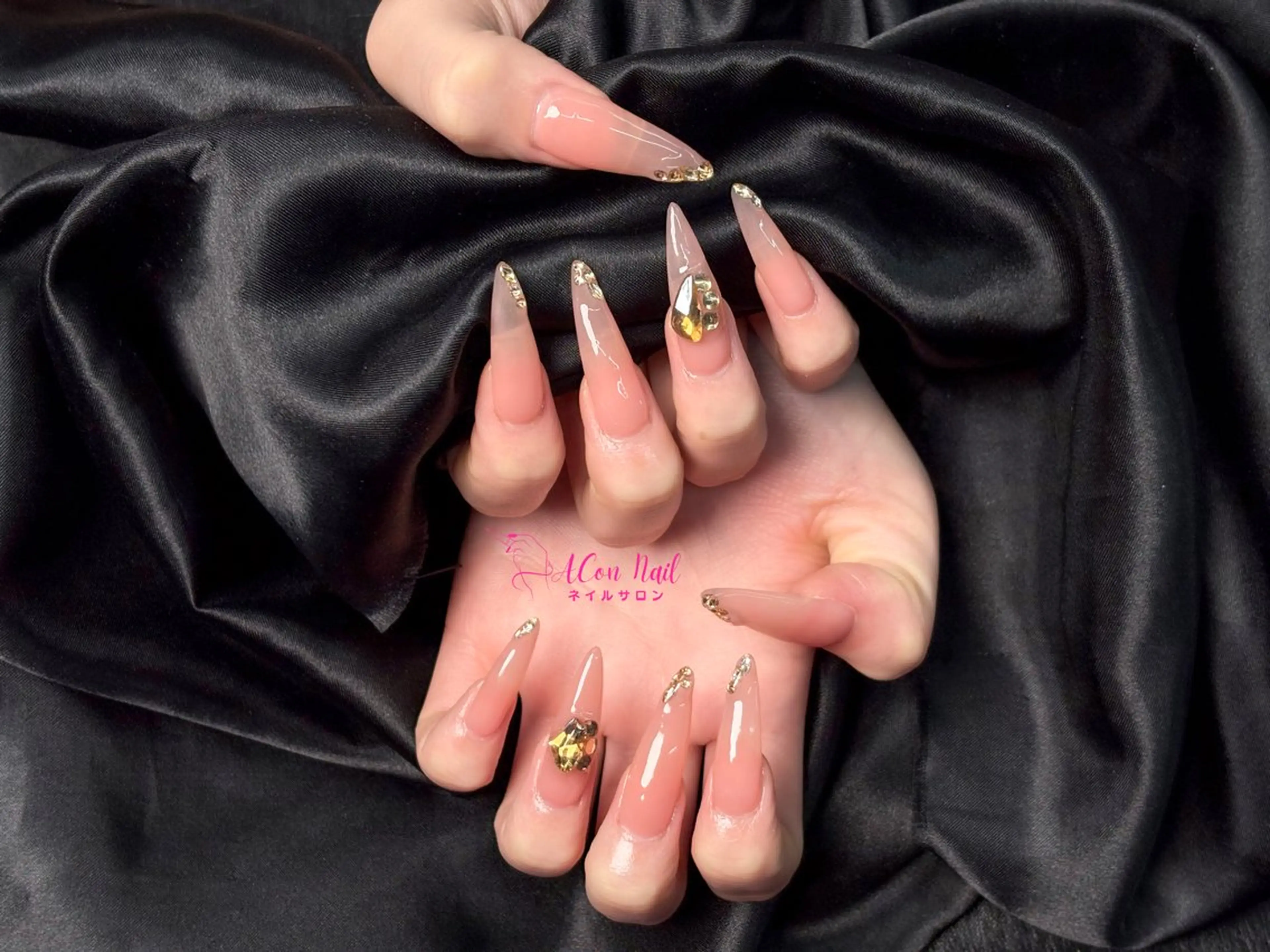 ネイル 桜ネイル 長さ出し フラワーネイル フレンチネイル ジェルネイル ハンドネイル AConNailSalon所属・ACon NailSalonのネイルデザイン