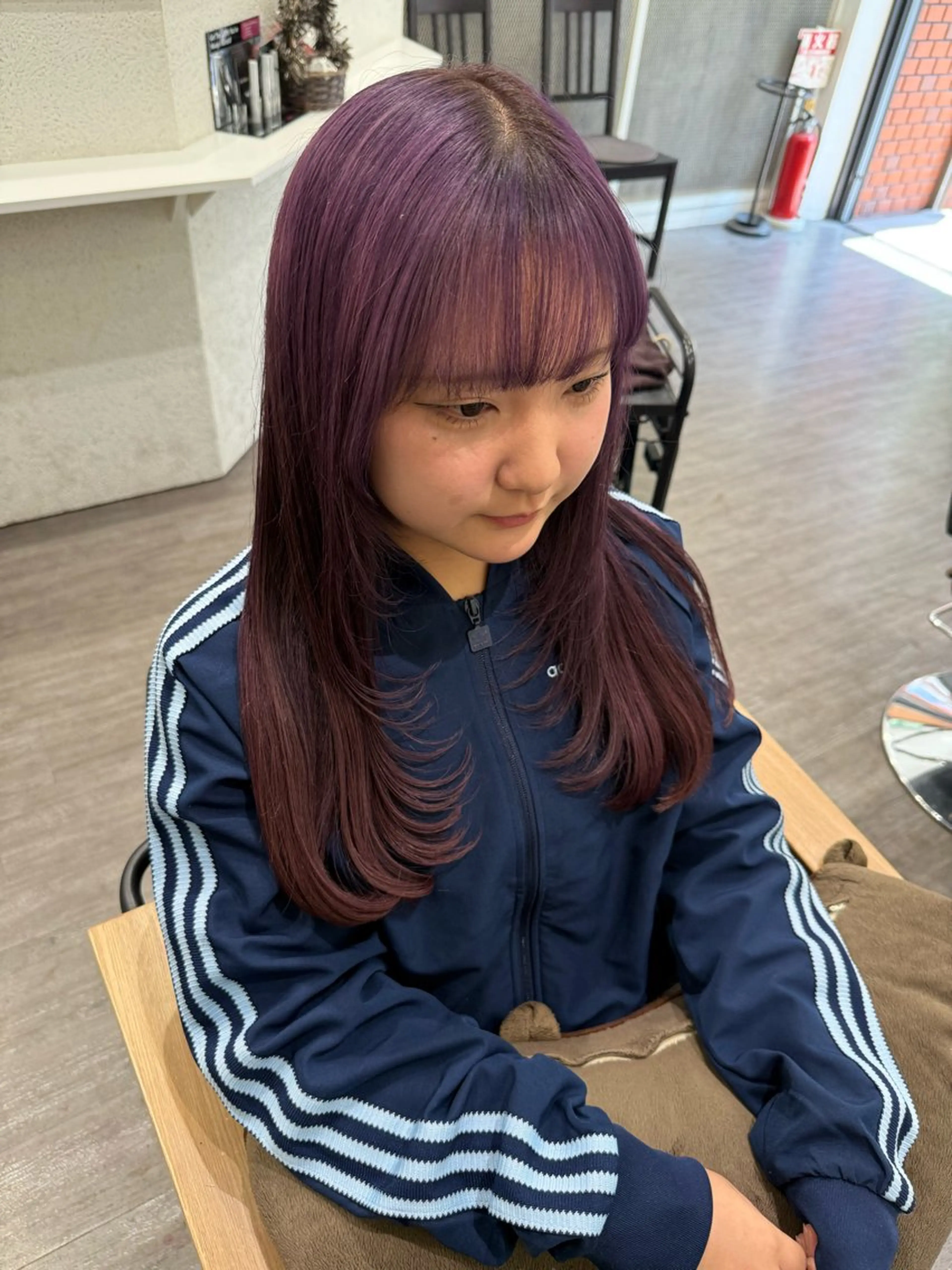 セミロング カラー ラベンダーカラー ピンクカラー ピンクラベンダー カット ヘアカラー トリートメント 上田 紗也のヘアスタイル