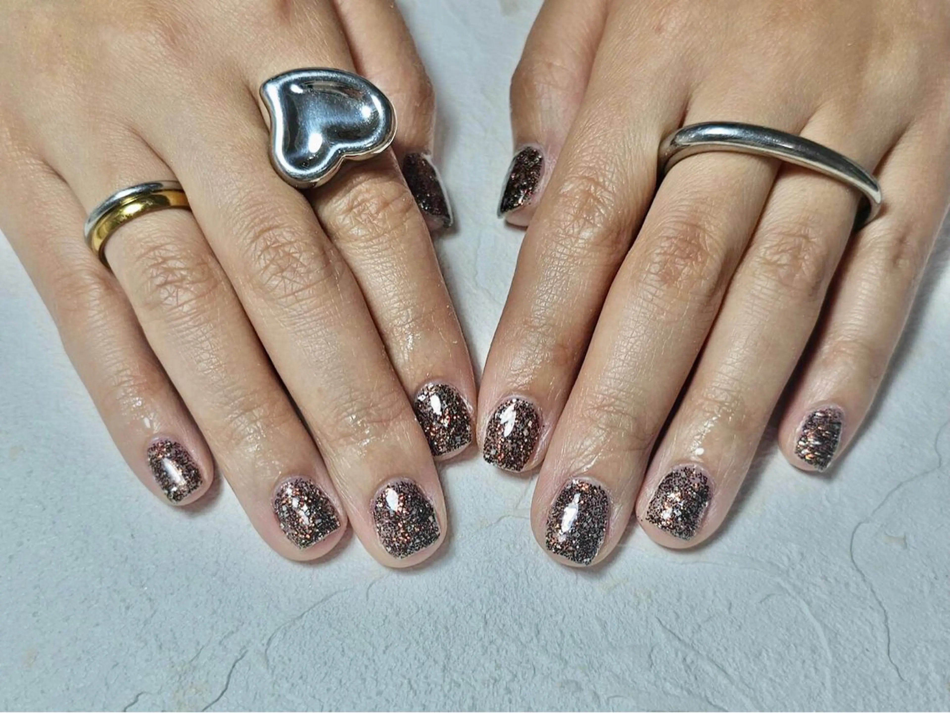 ネイル オーロラネイル フットネイル フレンチネイル ジェルネイル ラメ(グリッター) ハンドネイル Mogu nail 二子玉川のネイルデザイン