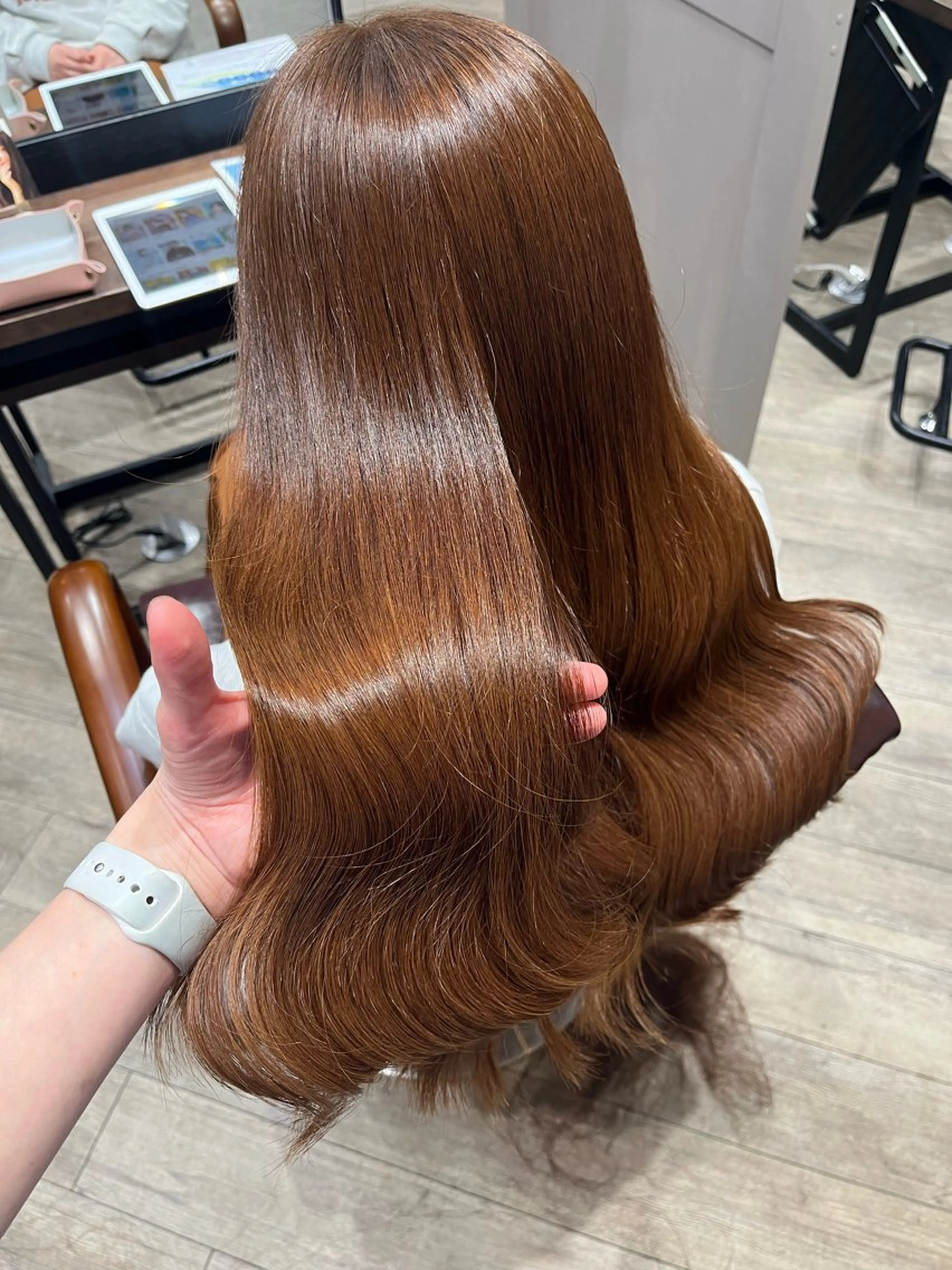 ロング カラー ブラウンカラー オレンジ オレンジブラウン ヘアカラー トリートメント 🫧ぷる艶カラー🫧 Yuubi🦩のヘアスタイル