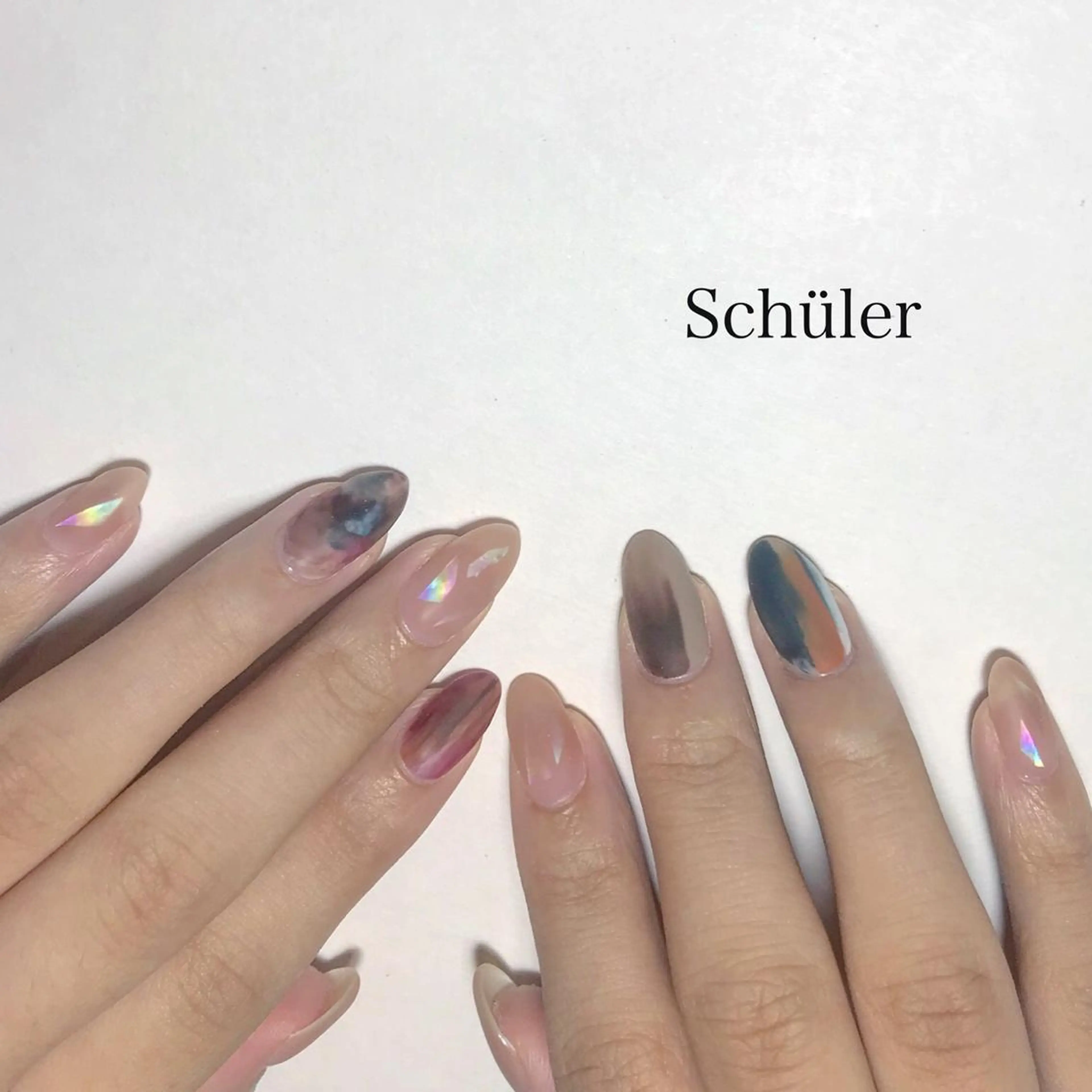 ネイル Schüler所属・野内 まきのネイルデザイン
