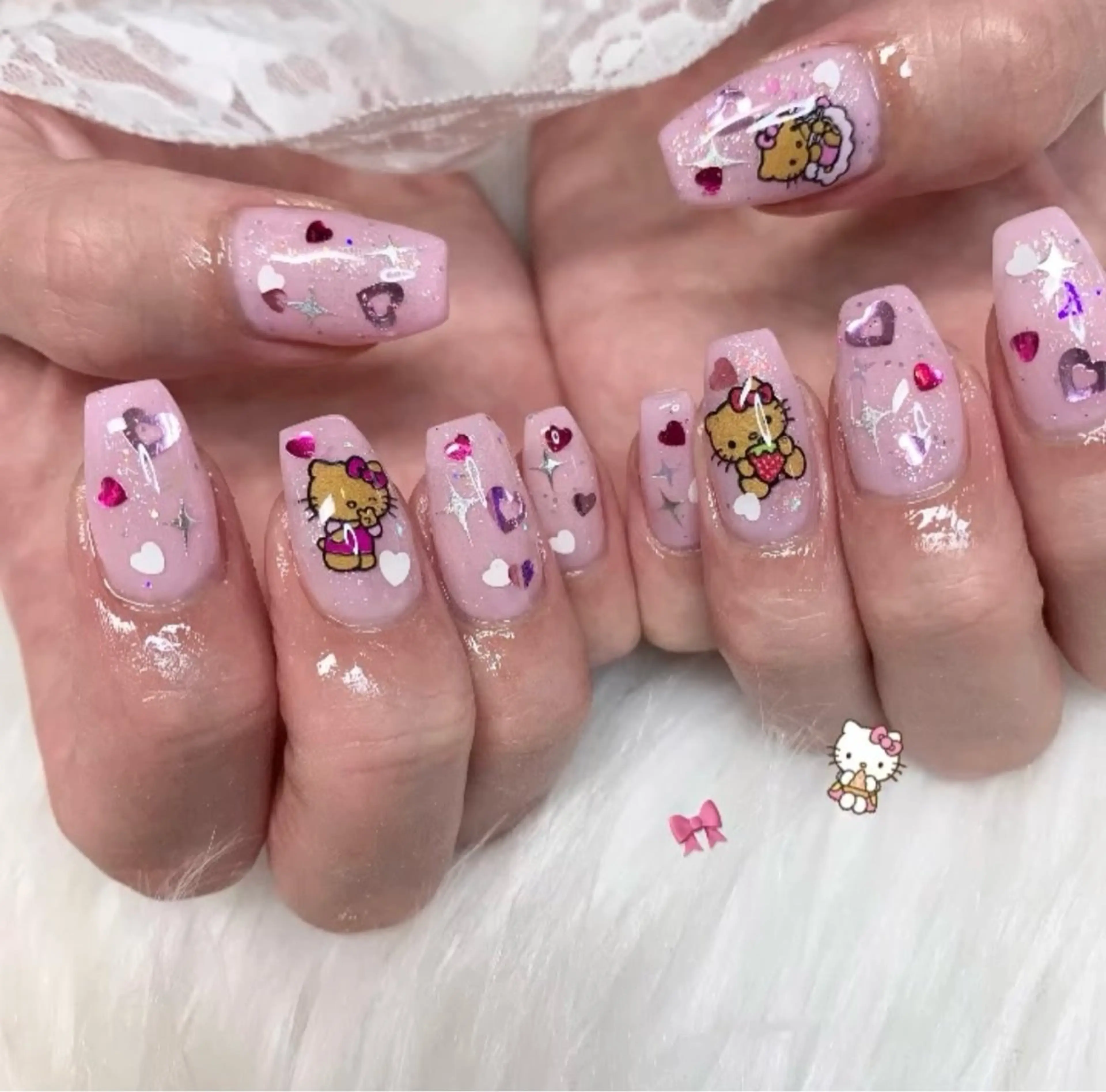 ネイル ハンドネイル La neige* yuki 🥯🍑のネイルデザイン