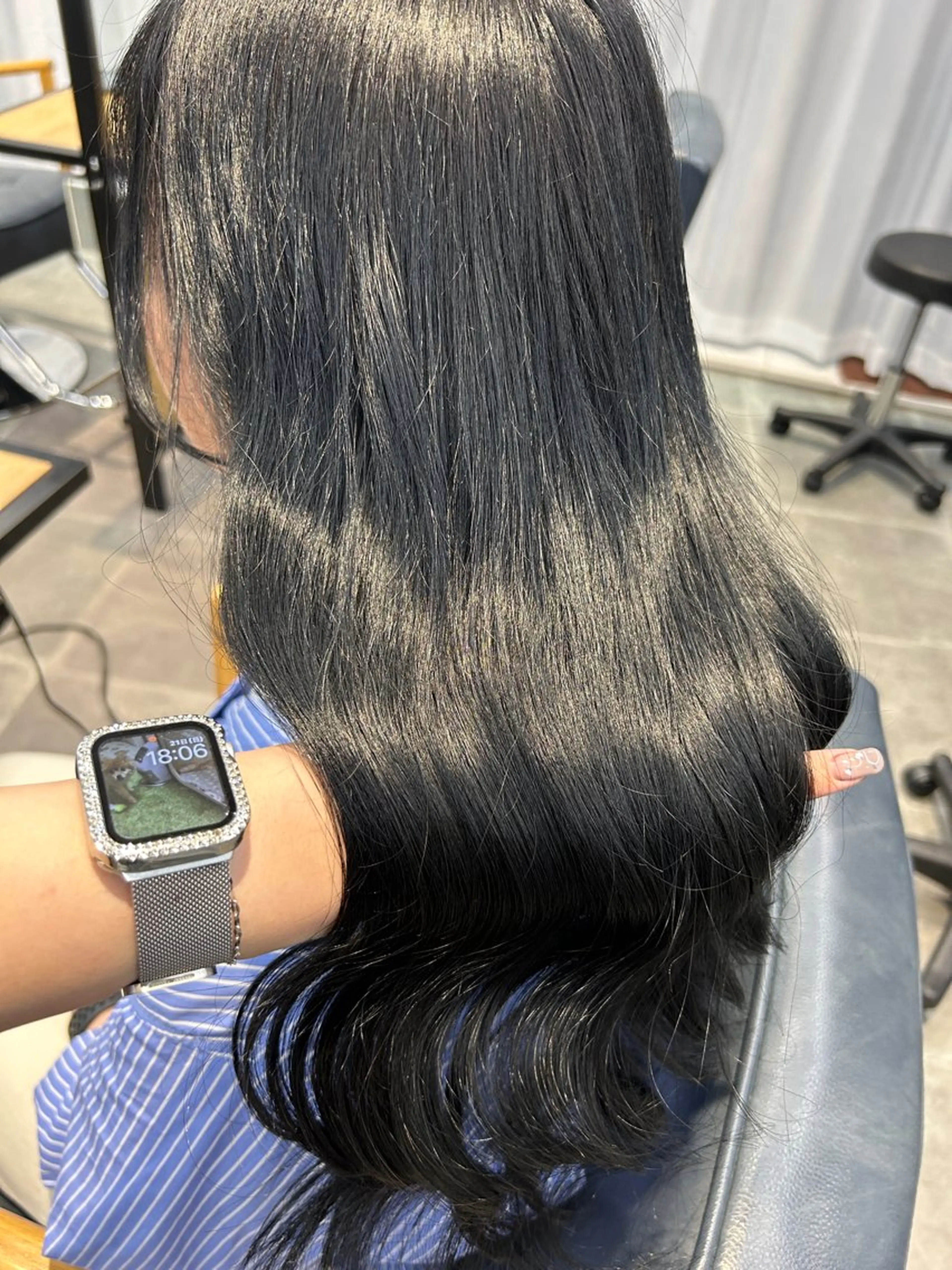 ロング カラー カット ヘアカラー トリートメント newi梅田🫧韓国 ヘア🫧sakiのヘアスタイル