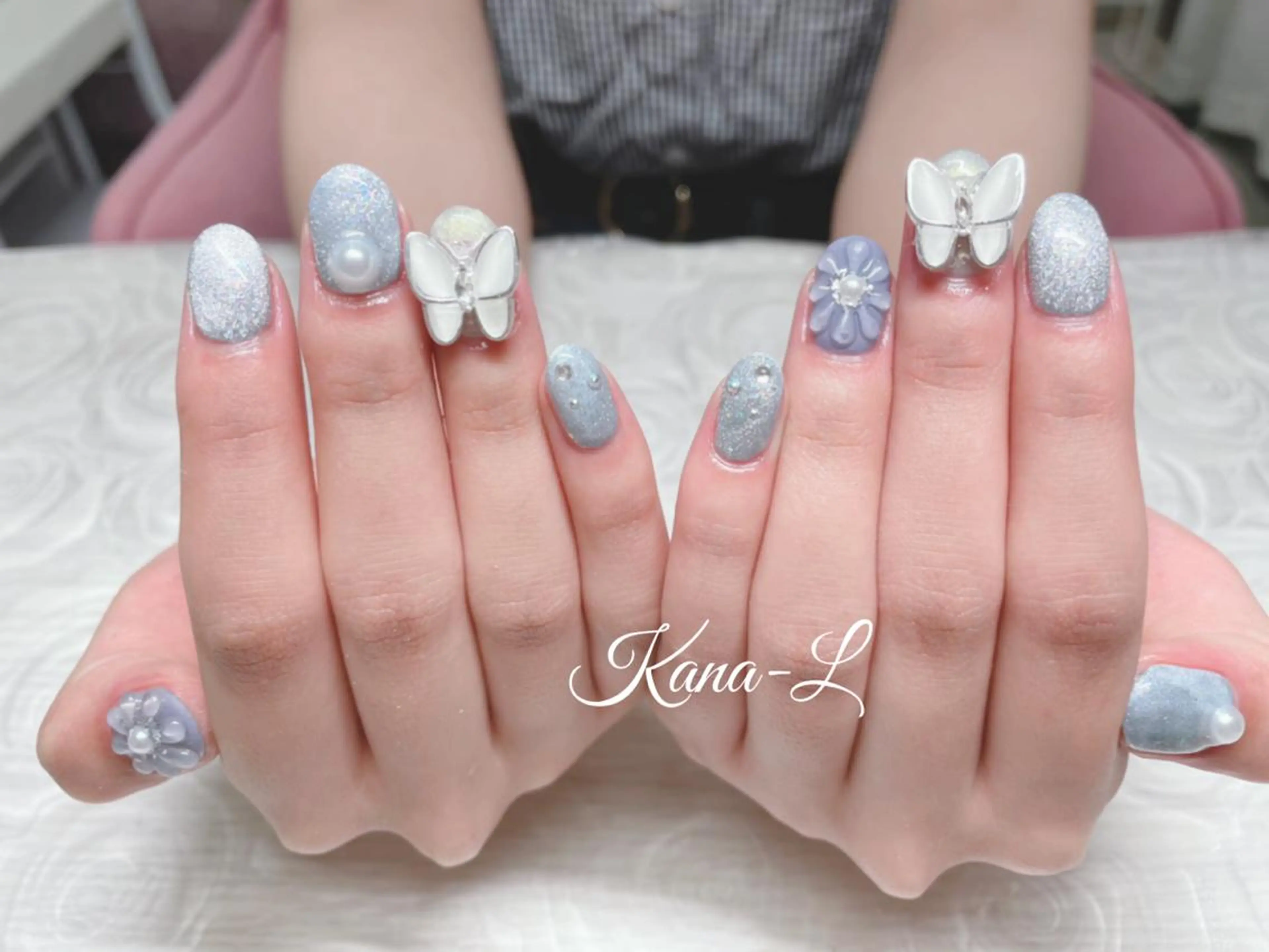 カラー ネイル フラワーネイル マグネットネイル ぷっくりネイル 芦辺 香奈のネイルデザイン