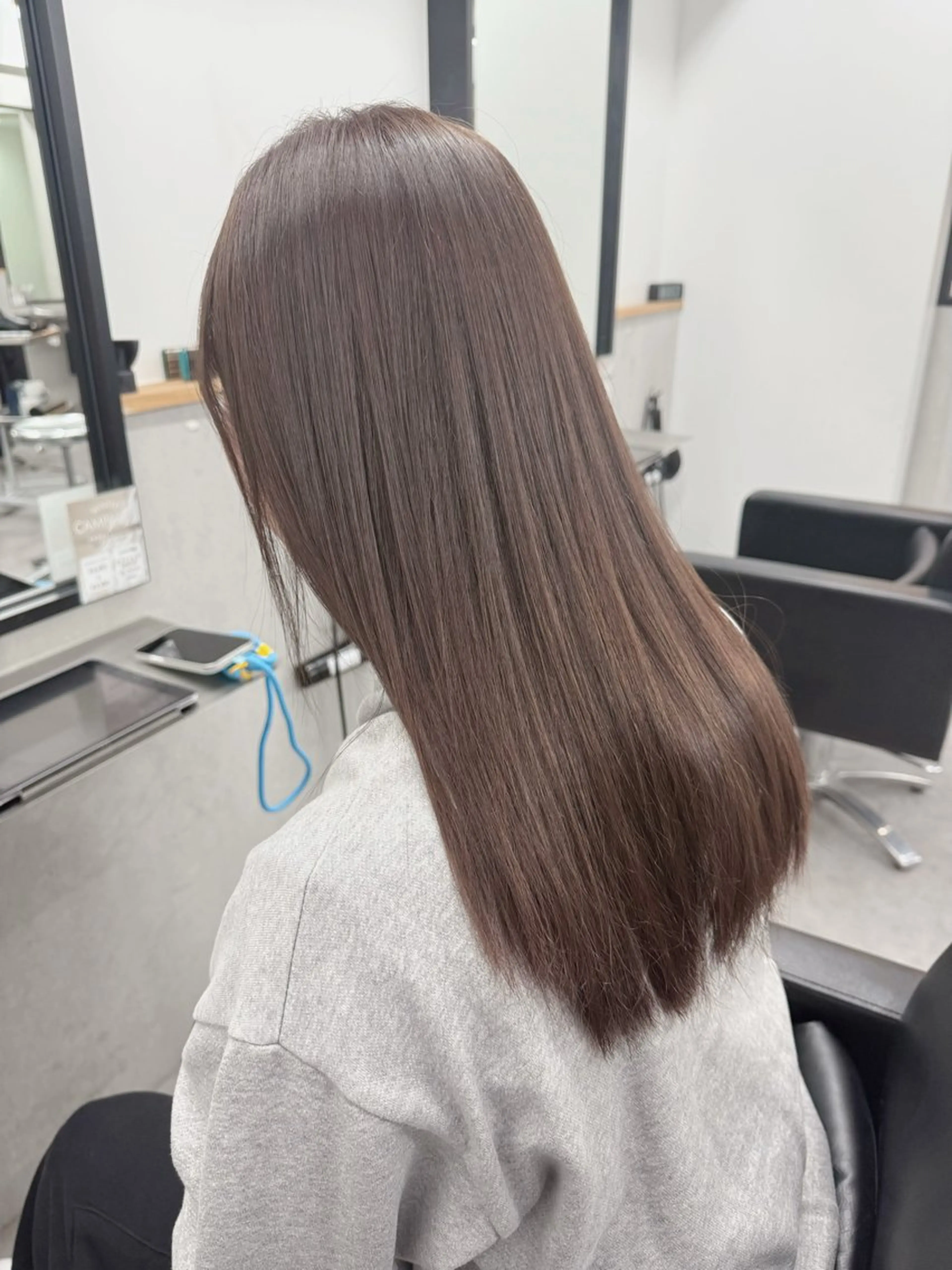 ロング カラー グレージュ ヘアカラー Laff新宿所属・新宿美容室/ 透明感カラー/タクマのヘアスタイル