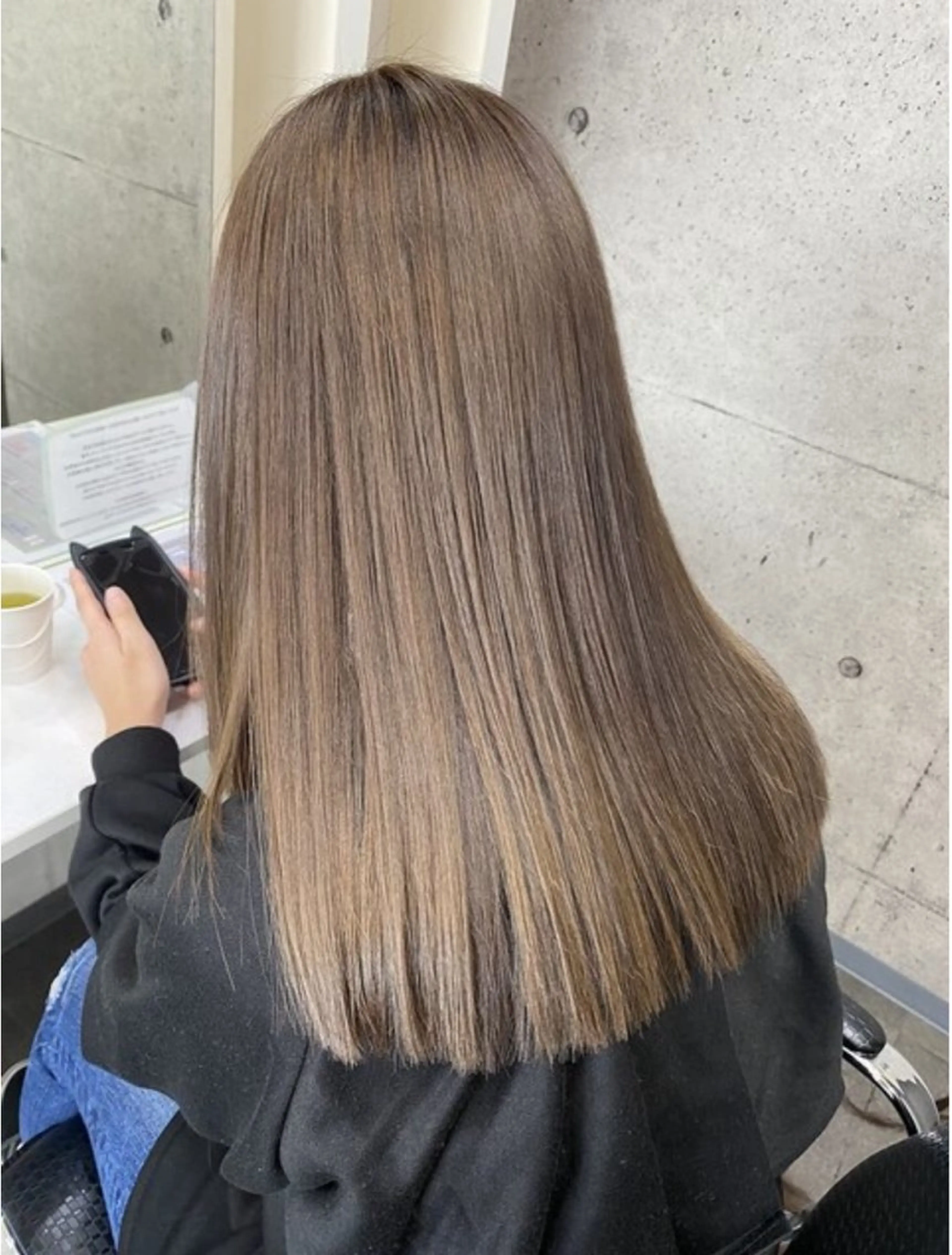 セミロング カラー ベージュカラー ミルクティーベージュ Glanz所属・Glanz yuukaのヘアスタイル