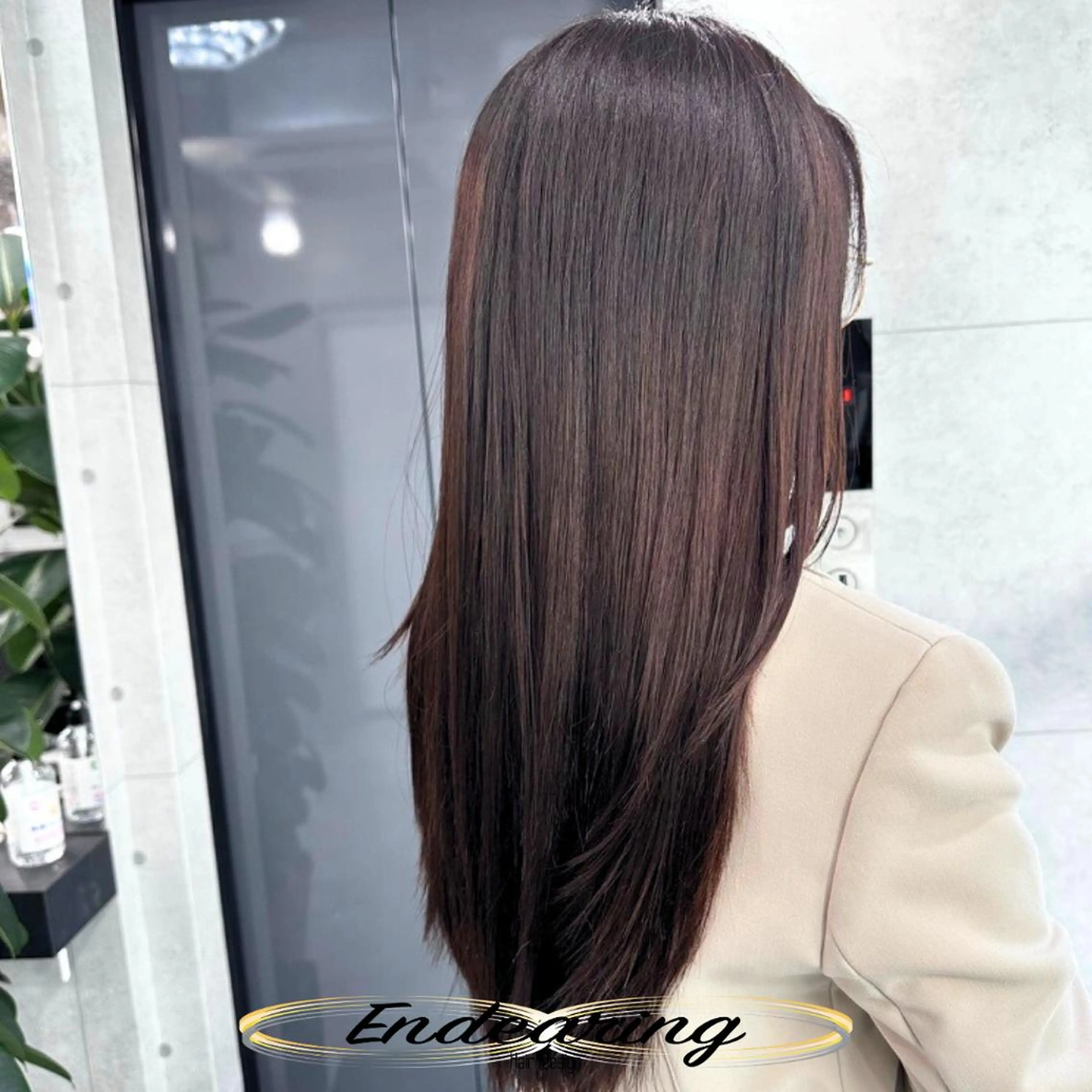 カラー ベージュカラー 透明感カラー カット ヘアカラー Endearing 銀座/レイヤーカットのヘアスタイル