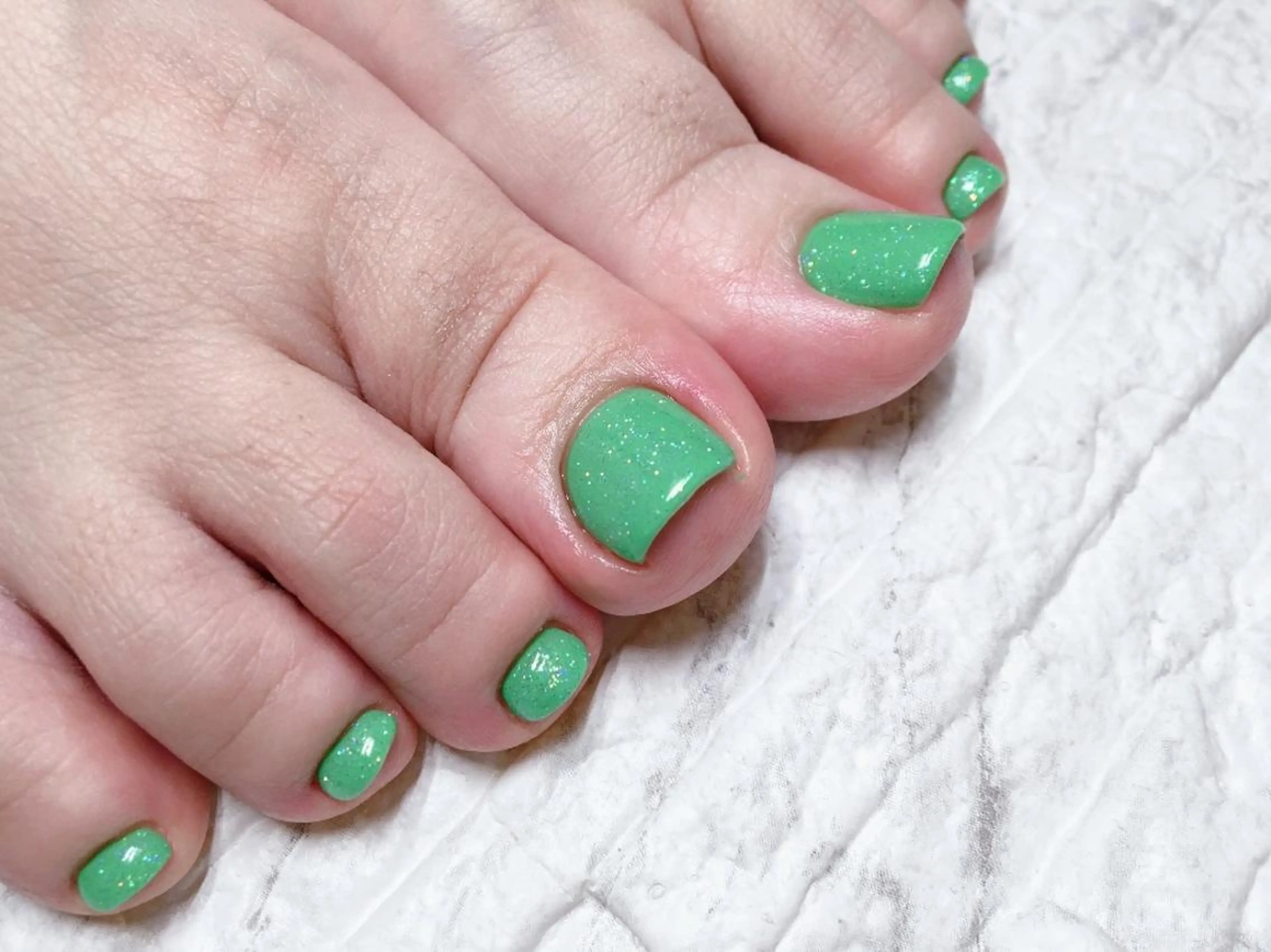 ネイル フットネイル 佐藤 結衣のネイルデザイン