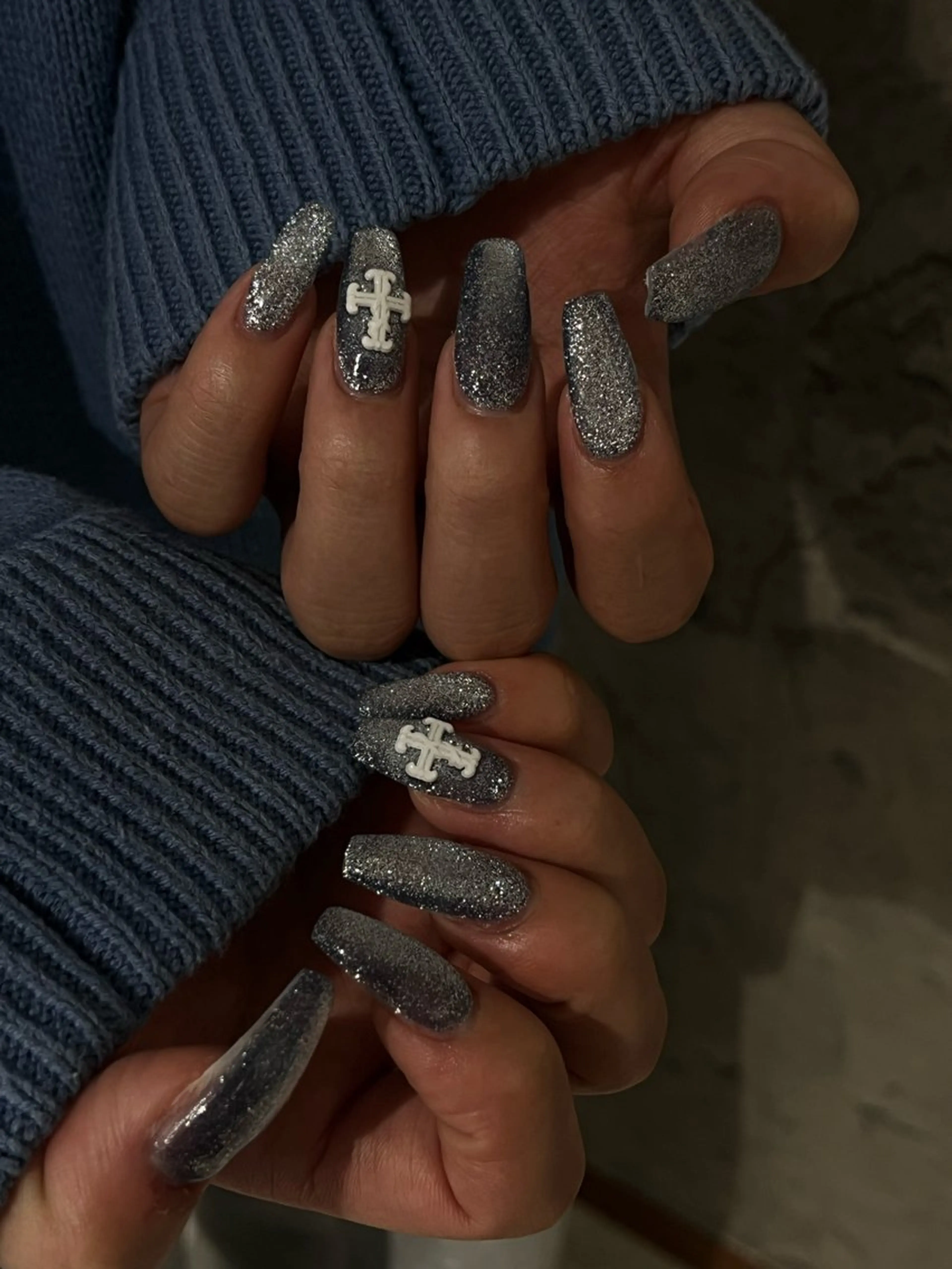 ネイル フラッシュネイル フラッシュマグ マグネットネイル ハンドネイル Viel💅 〜hina〜のネイルデザイン