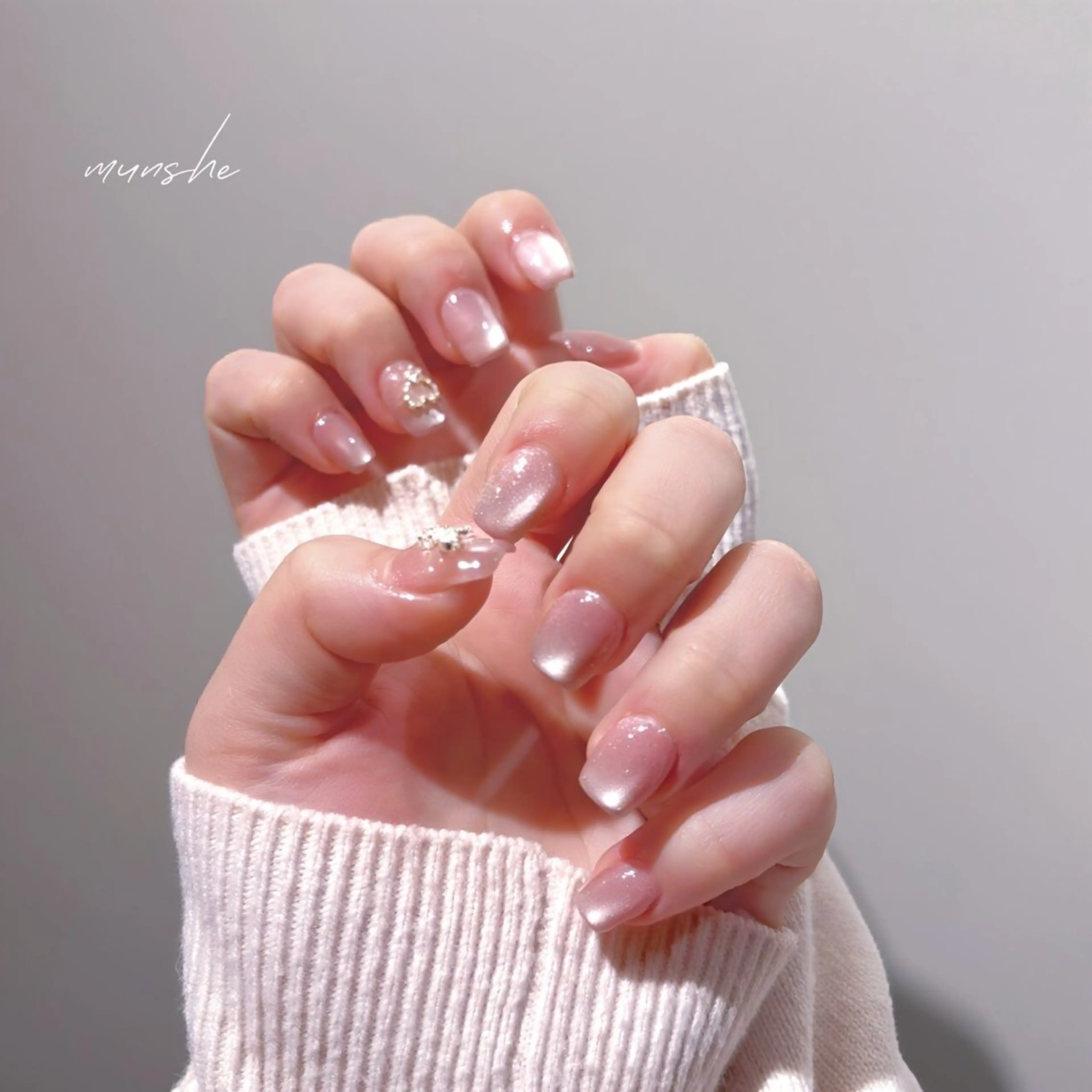 ショート Munshe nailsalonのネイルデザイン