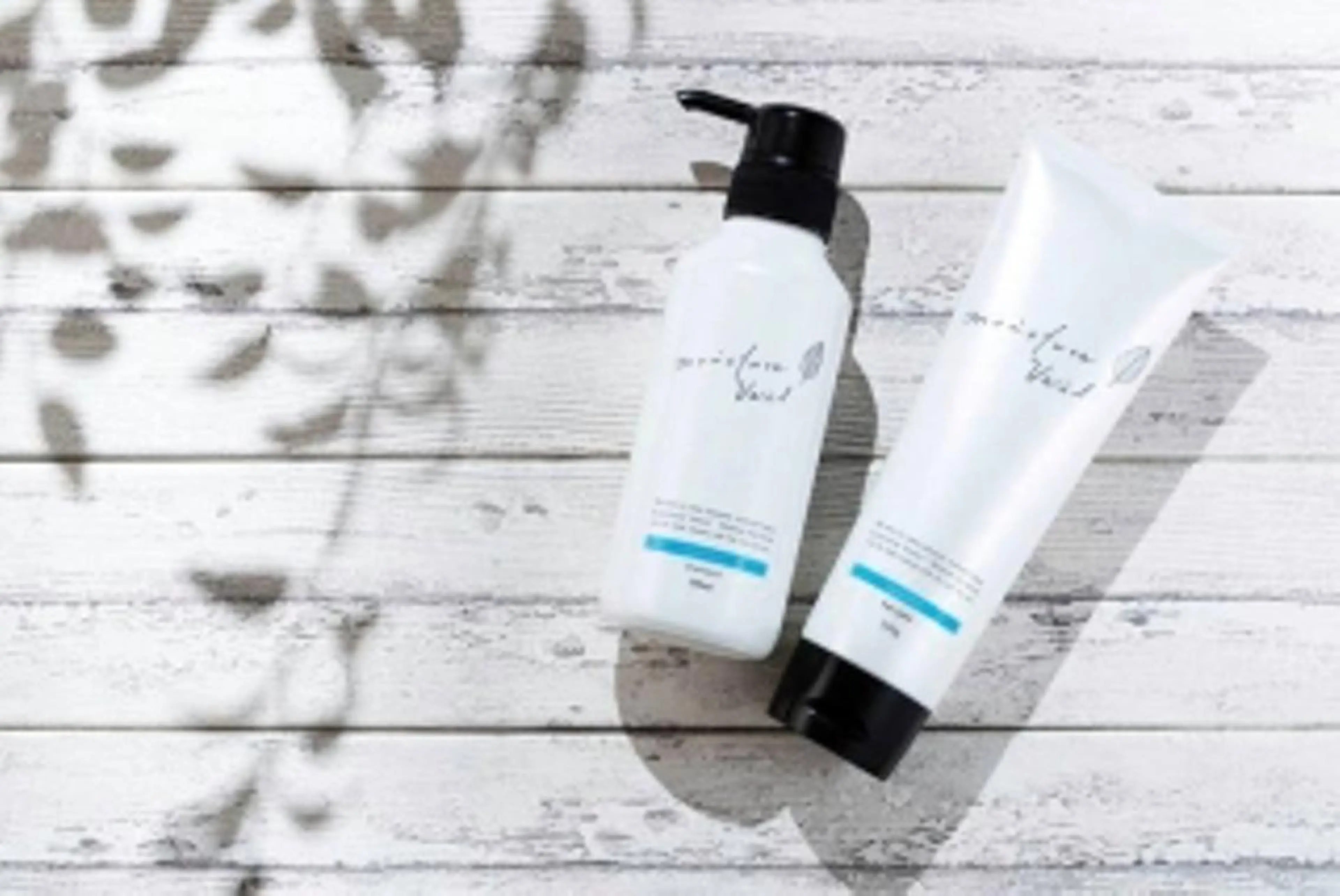 ミディアム カラー 女性目線でつくる ショートayakaのヘアスタイル