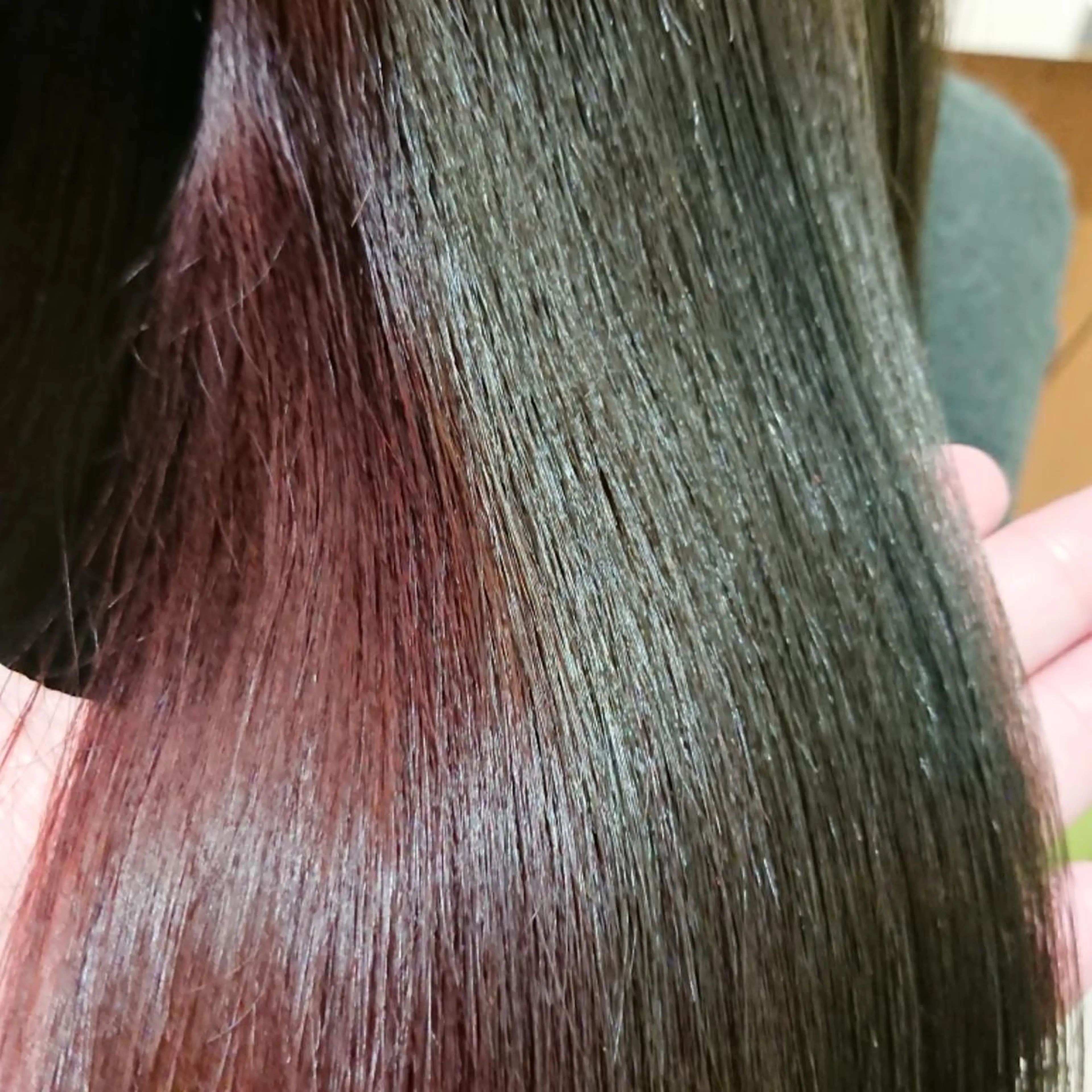 カラー ミディアム インナーカラー crea   芦田 武栄のヘアスタイル
