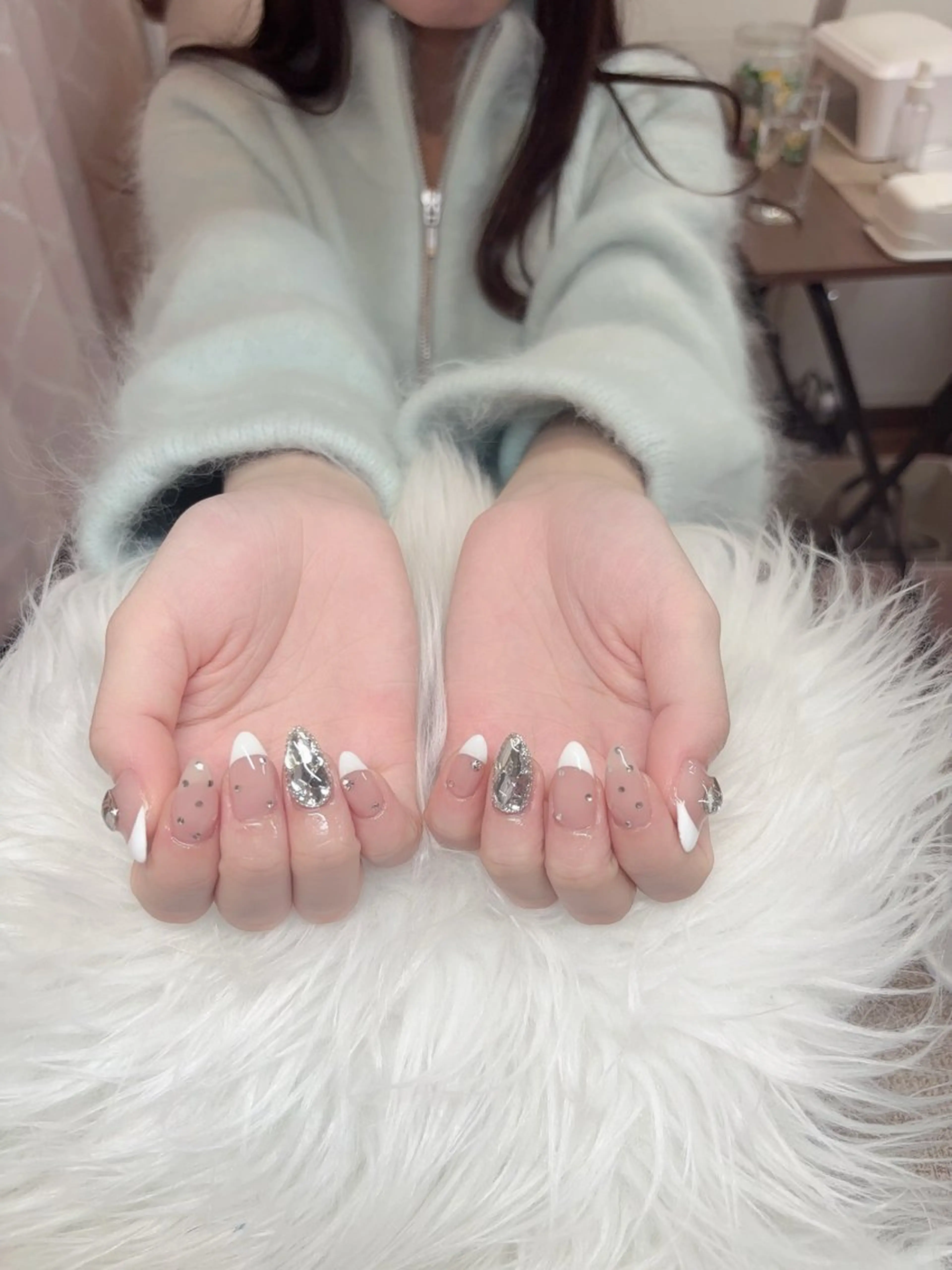 ネイル グラデーション マグネットネイル ミラーネイル ハンドネイル yurinail所属・yuri nail 高田馬場のネイルデザイン