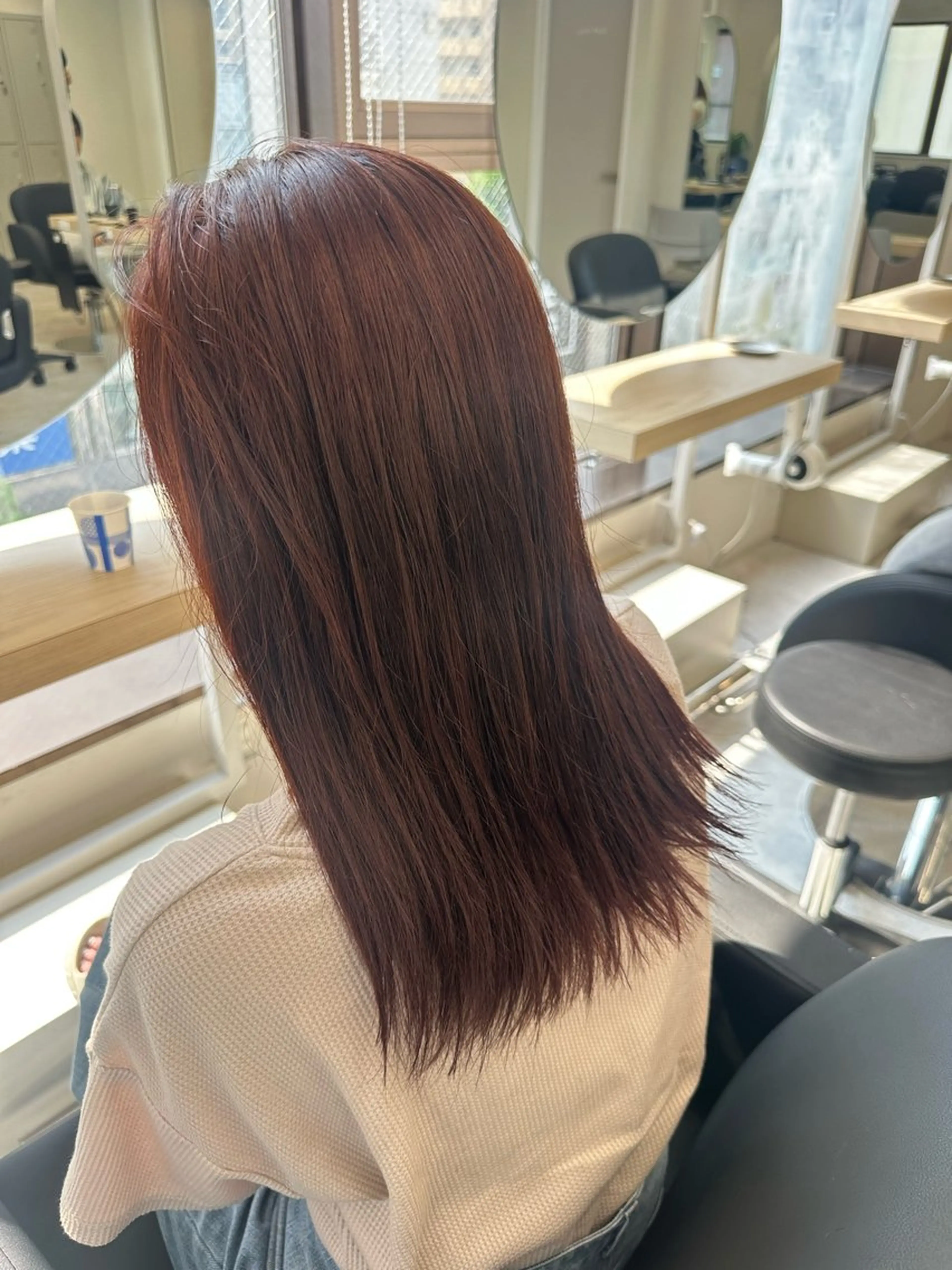 ミディアム カラー ブラウンカラー レッドカラー レッドブラウン KUWAO MOEのヘアスタイル