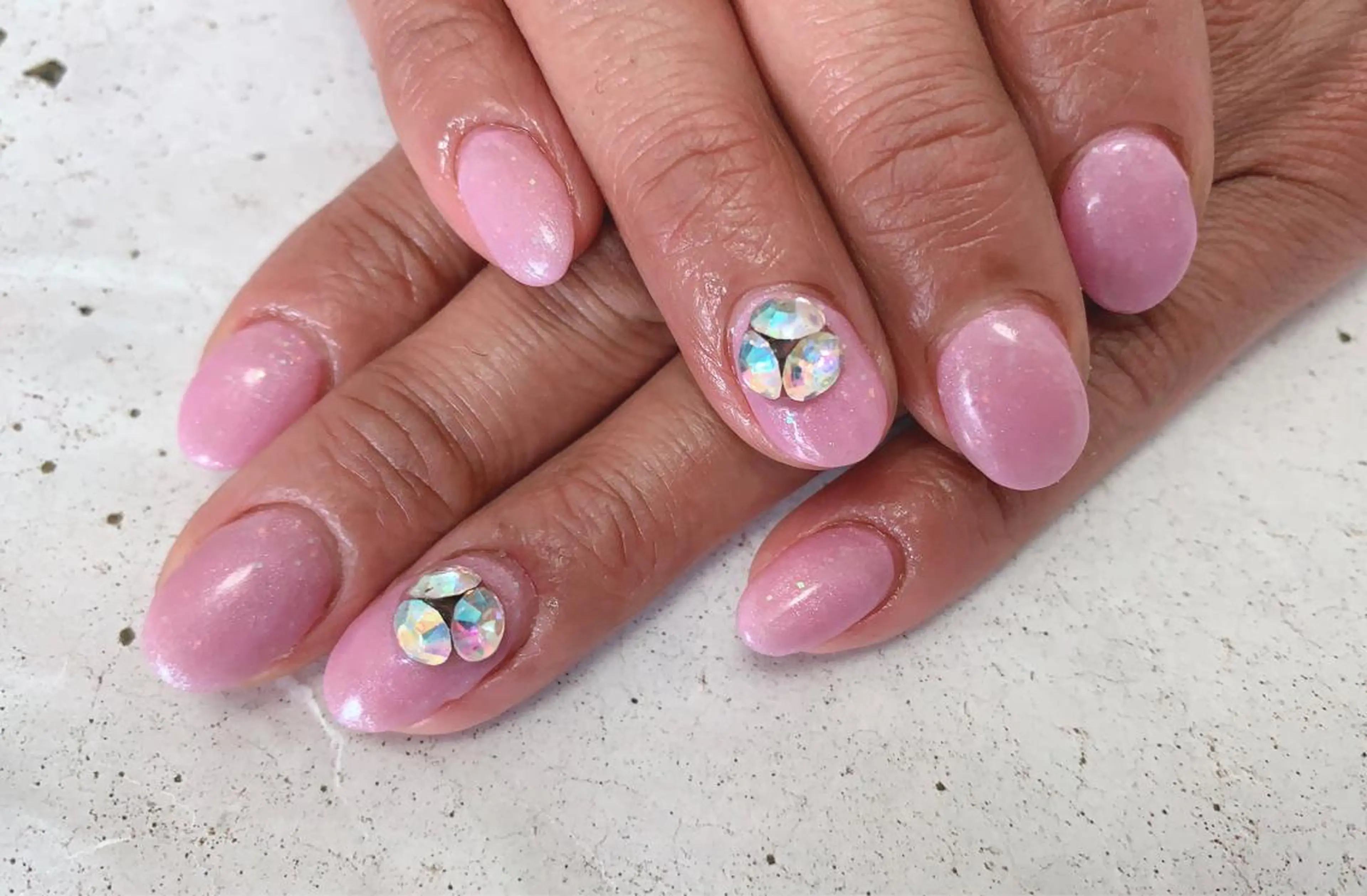 ネイル ストーンネイル nico.nico.mark NAIL所属・小林 梓のエステ・リラクイメージ