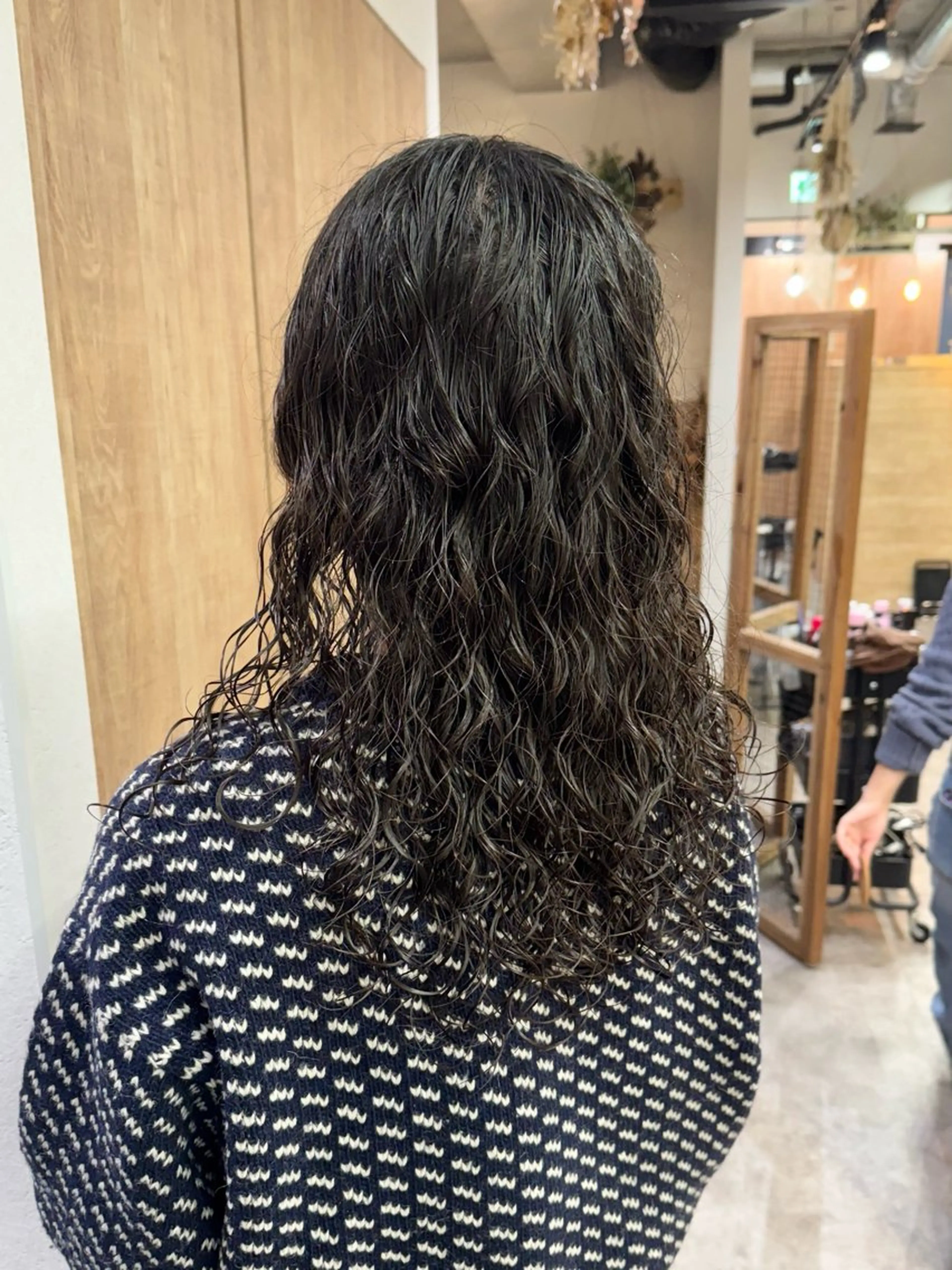 セミロング パーマ パーマ 艶カラーヘアアレンジ 縮毛矯正🍓ひふみのヘアスタイル