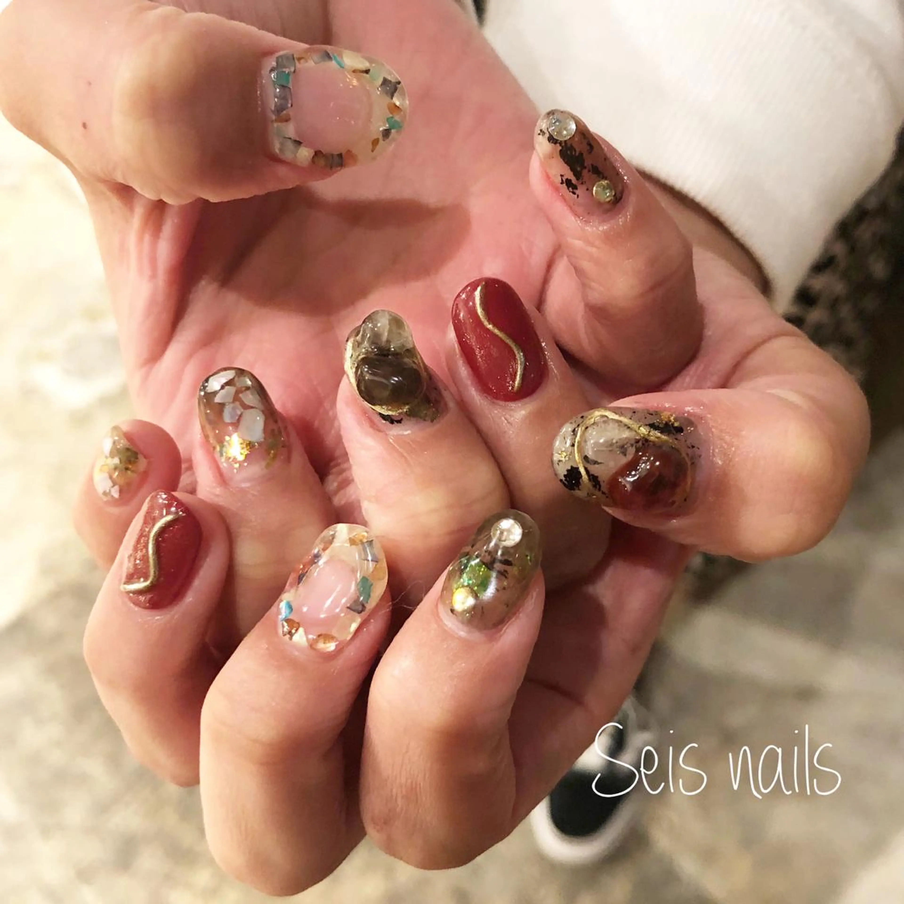 ネイル ハンドネイル Seis Shihoのネイルデザイン