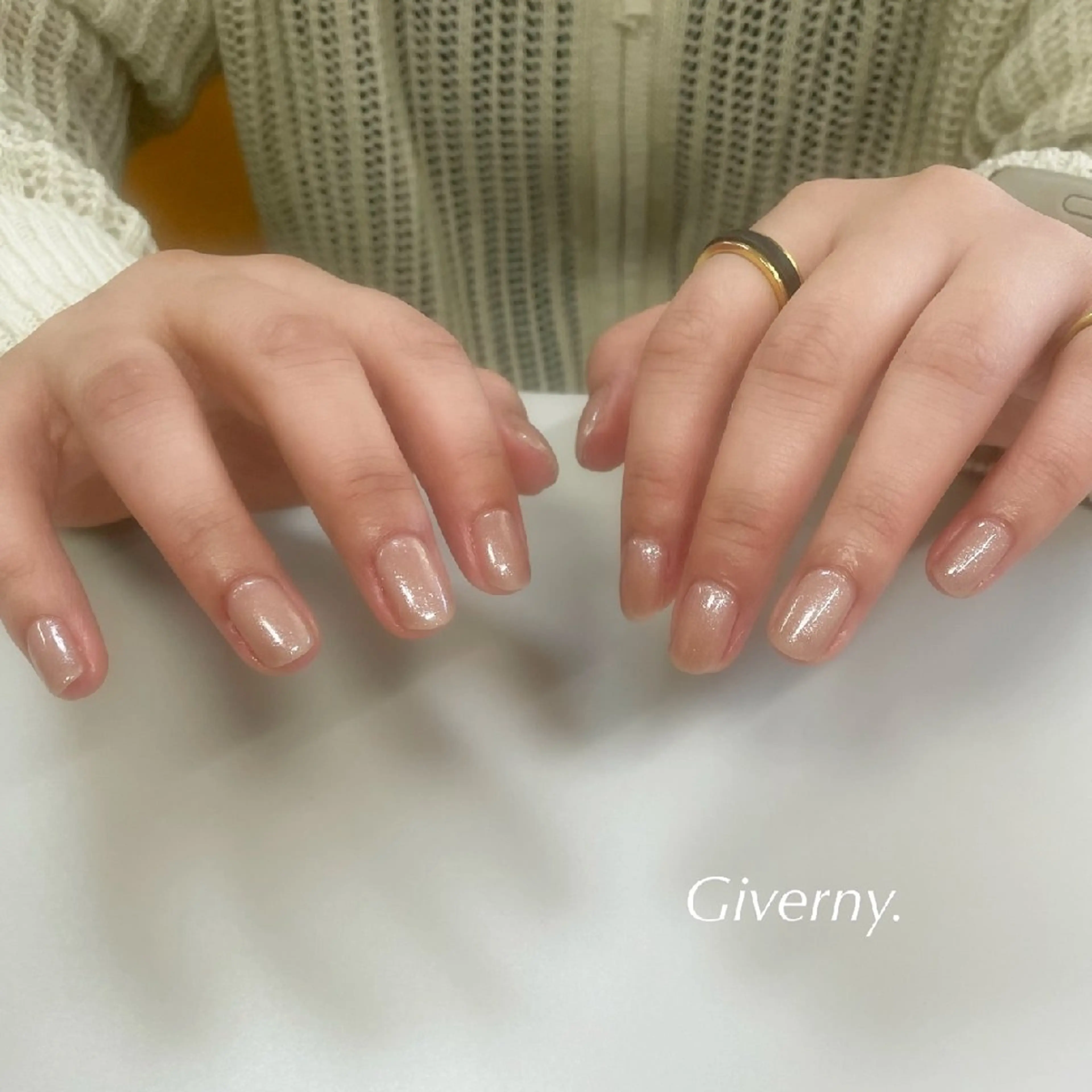 ネイル オフィスネイル ワンカラーネイル シンプルネイル ハンドネイル Giverny .のネイルデザイン