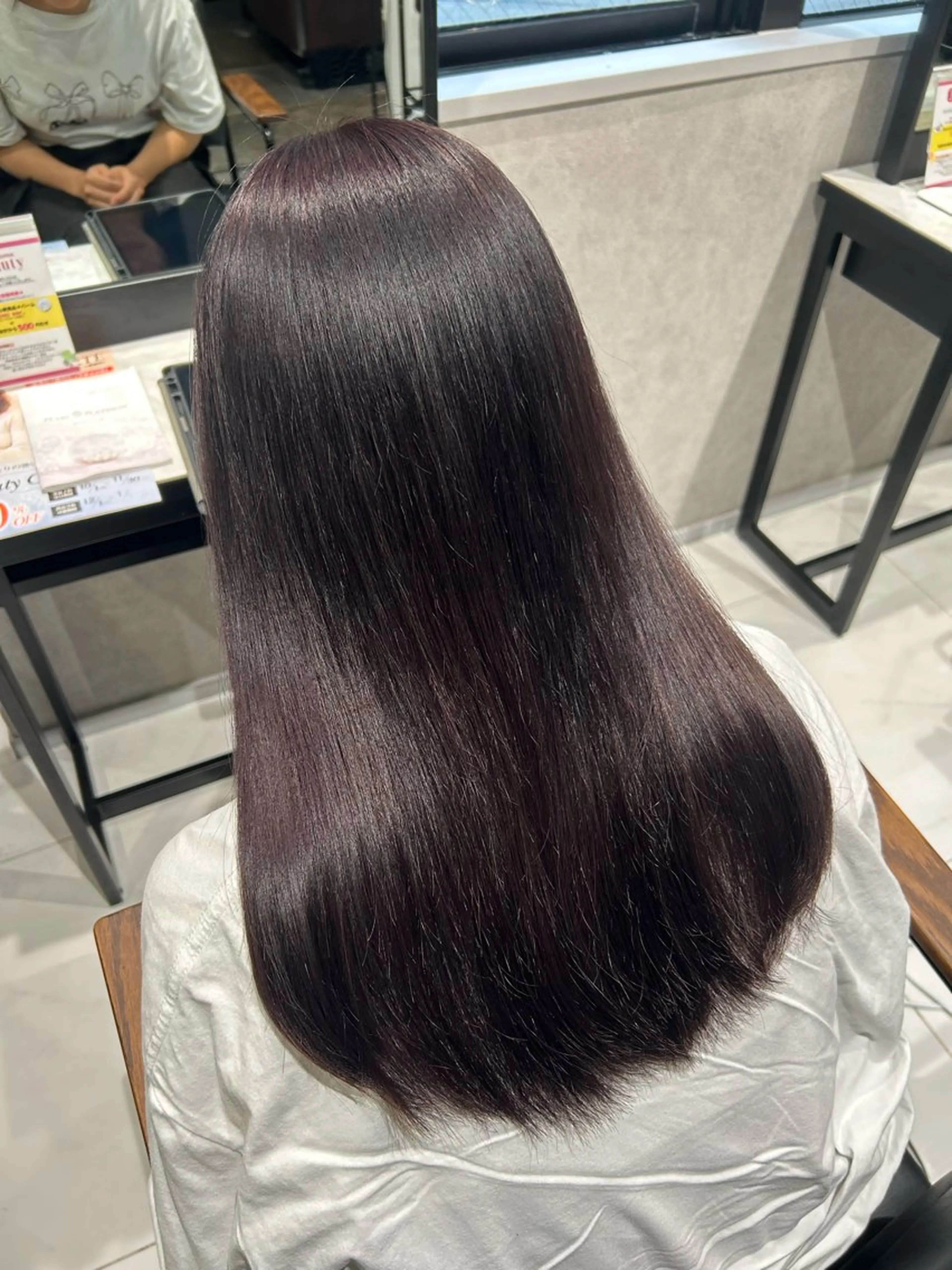 カラー ヘアカラー トリートメント 透明感カラー🩵 束感まつげ🪼海月のヘアスタイル