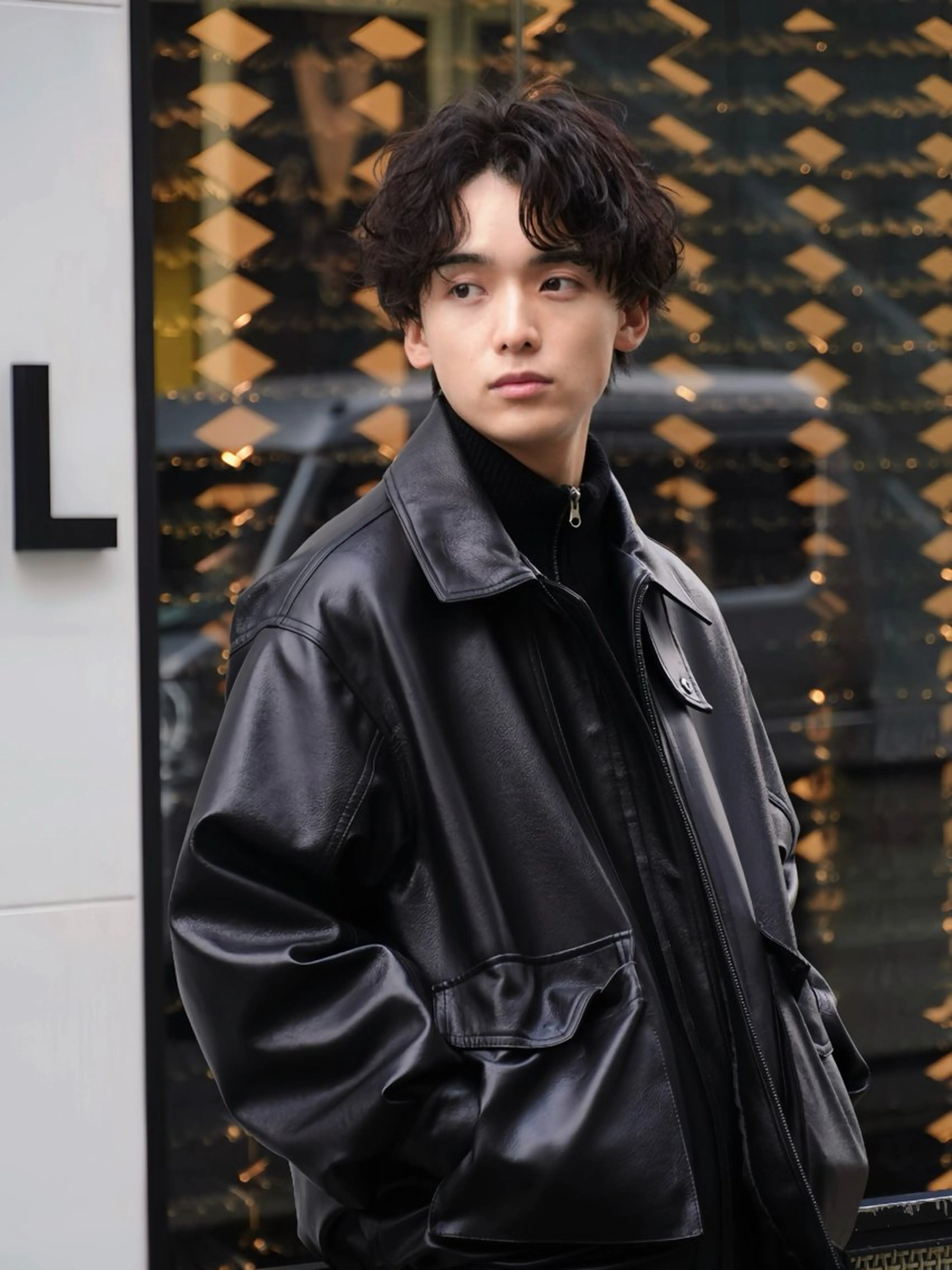 ミディアム パーマ メンズ カット パーマ トリートメント ヘアセット 美容師歴6年 fifth前比嘉💥のヘアスタイル