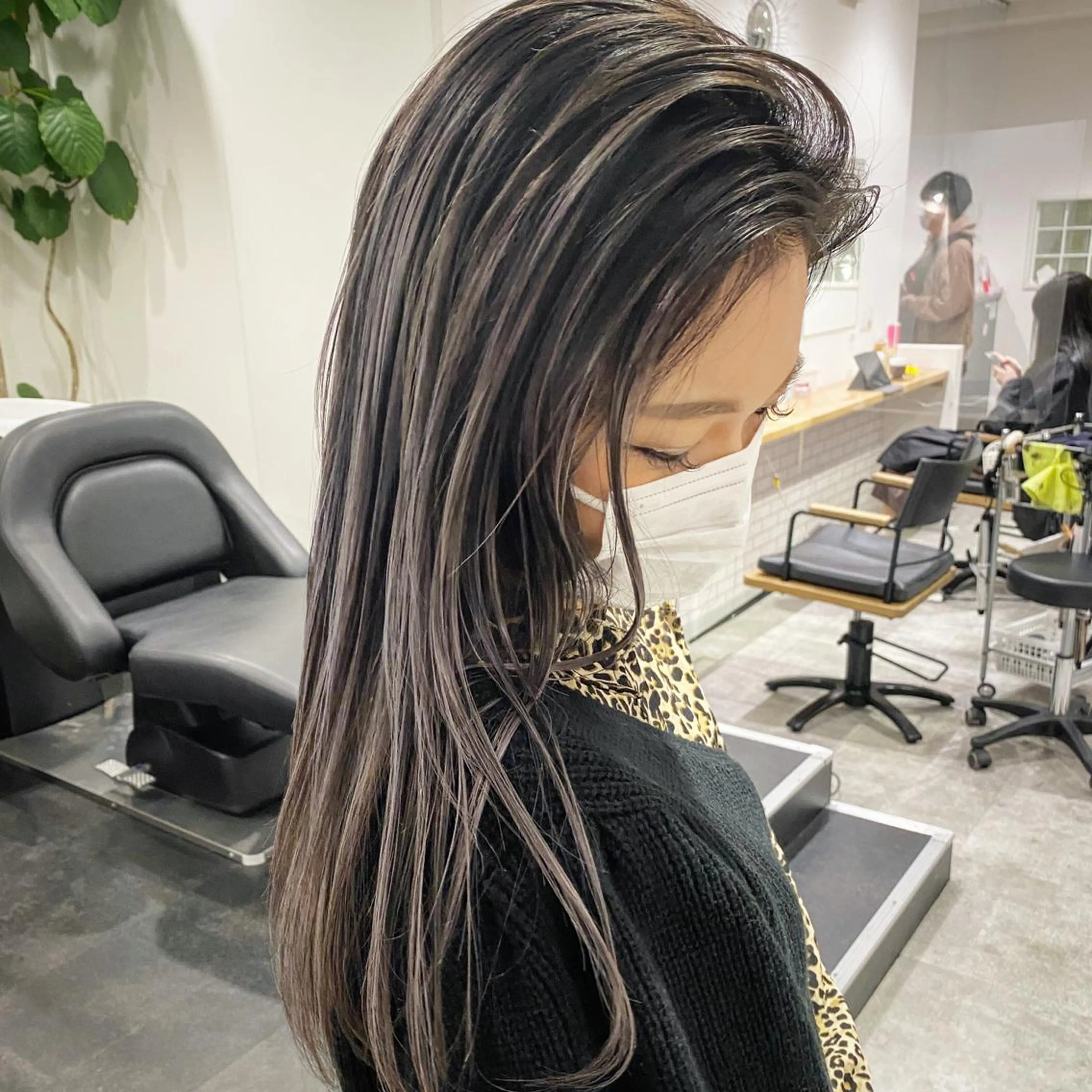 ミディアム カラー カット ヘアカラー トリートメント JILBLAN京都 ショート/ハイライトのヘアスタイル