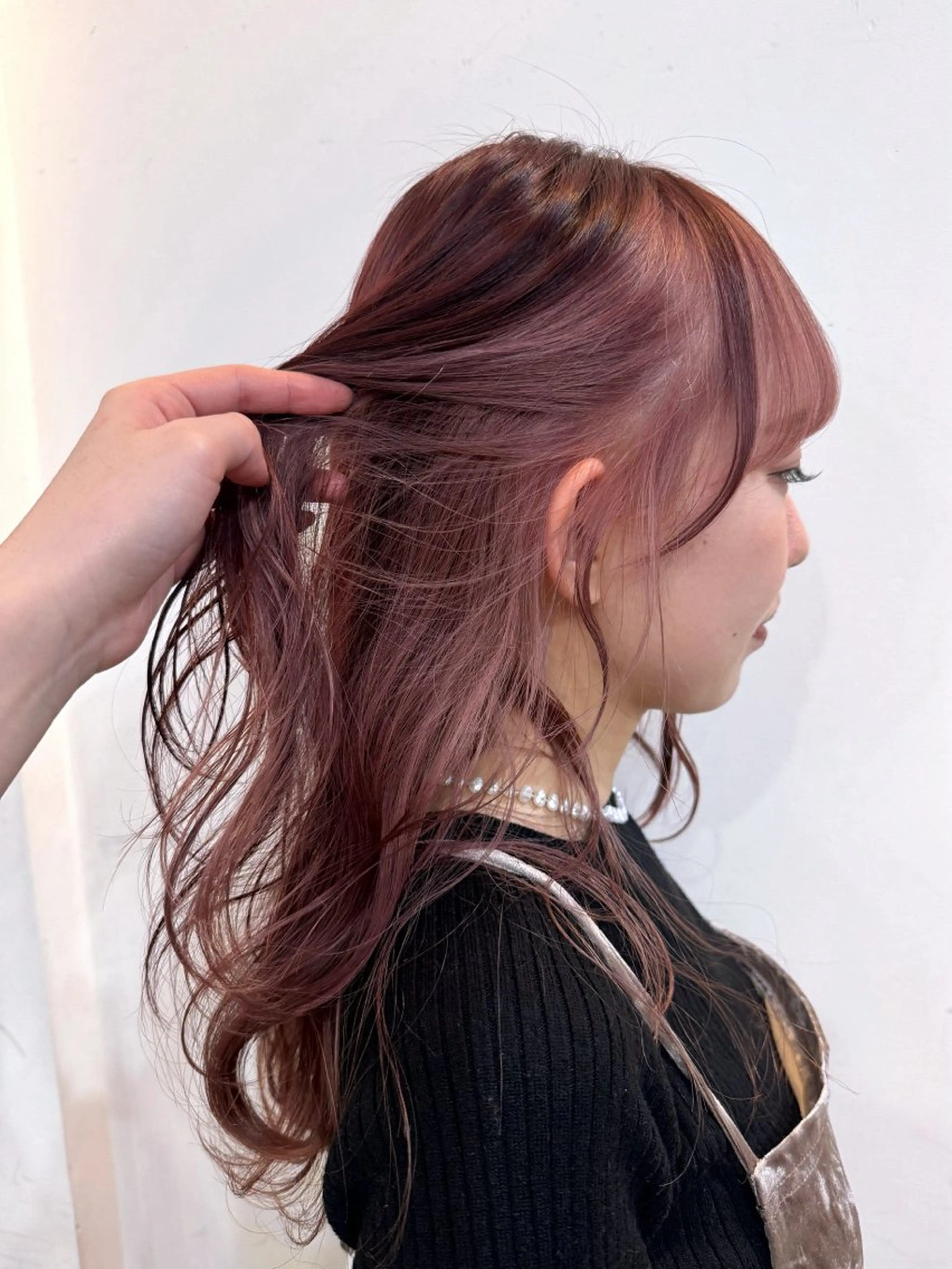 💫インナーカラー💫【ブリーチ➕カラー➕韓国式トリートメント】ダメージを最小限に✨の写真