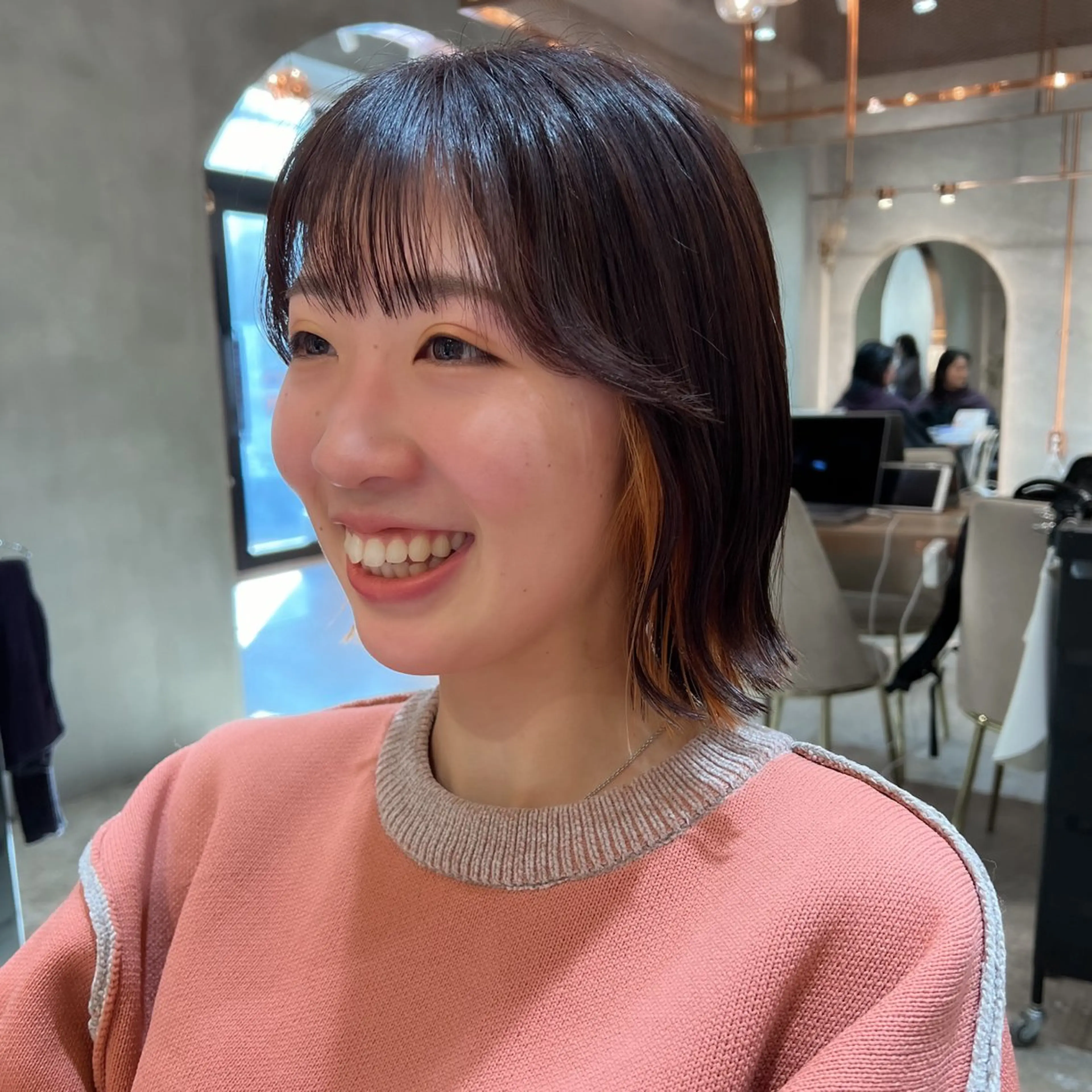 ショート カラー カット ヘアカラー トリートメント ボブ/巻ける縮毛矯正 /韓国レイヤーはなのヘアスタイル