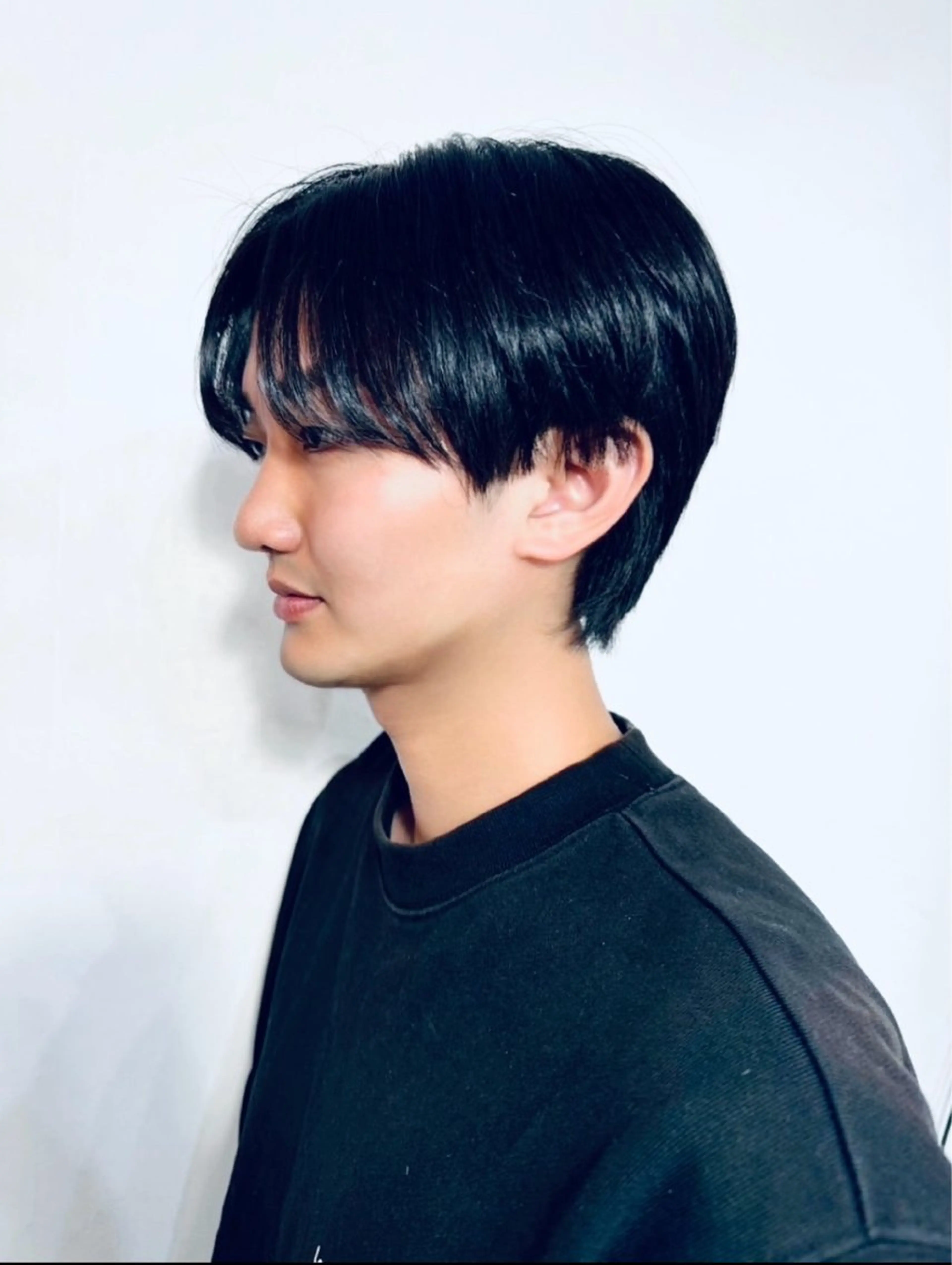 ショート メンズ MEN’S BEAUTY CAFÉ × Vingt-cinq所属・オンリーケア バイヴァンサンクの眉毛・アイブロウイメージ