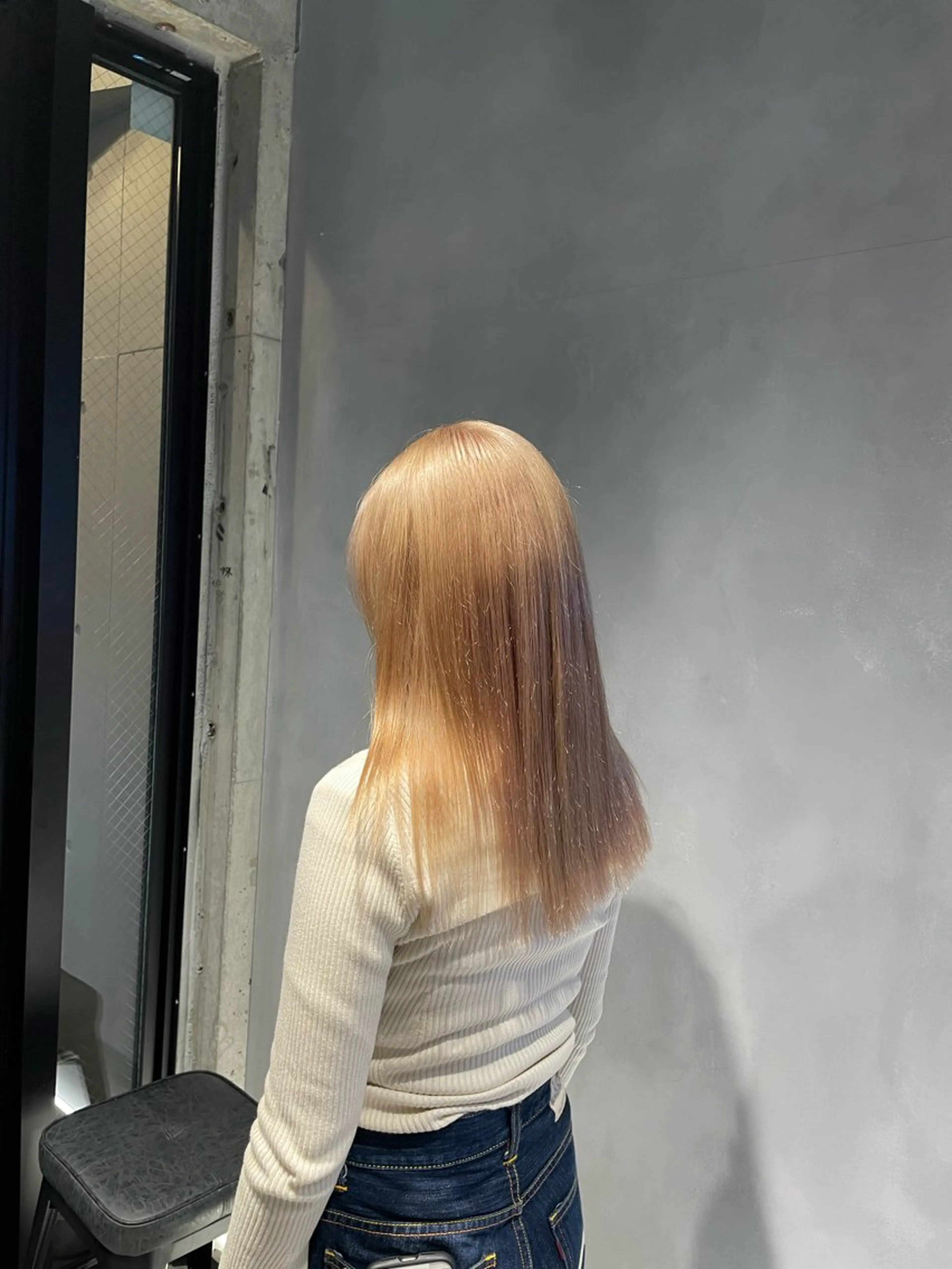 カラー ブリーチ 暖色/ハイトーン/ カラー/HBLのヘアスタイル