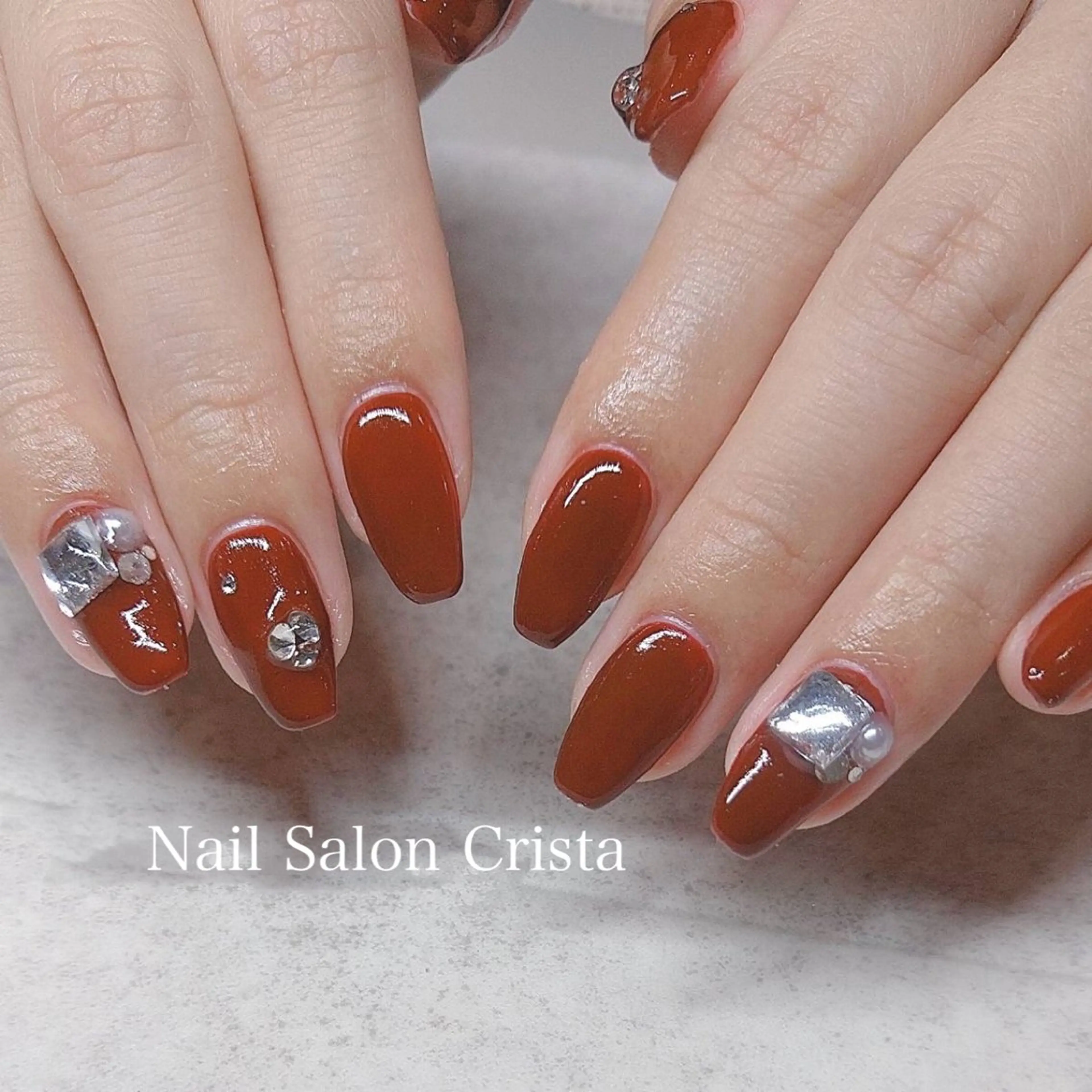 ネイル ジェルネイル パラジェル 赤色 ハンドネイル CRISTA所属・CRISTA MOMOのネイルデザイン