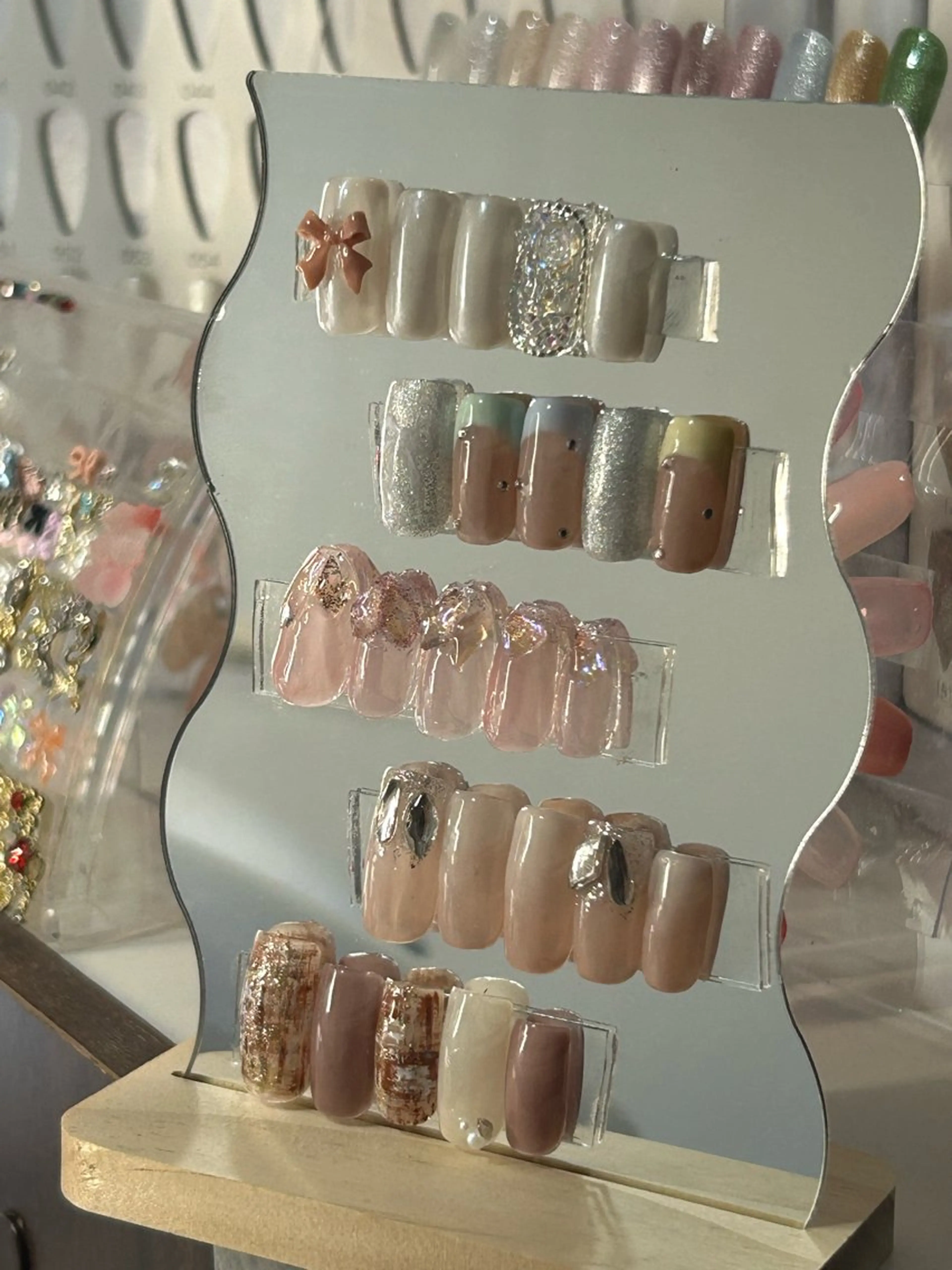 ネイル 長さ出し専門HALE NAIL さとうのネイルデザイン